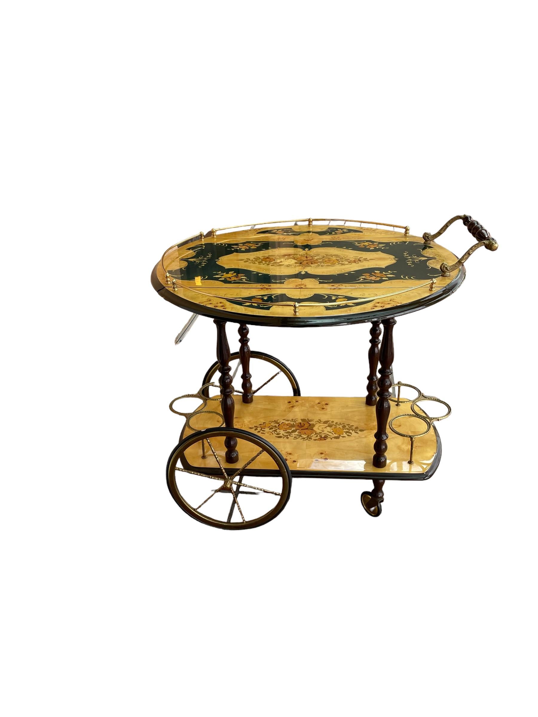 Italienischer Barwagen, Dessertwagen, Beistelltisch oder Badewagen aus Holz mit Intarsienarbeit im Angebot 6