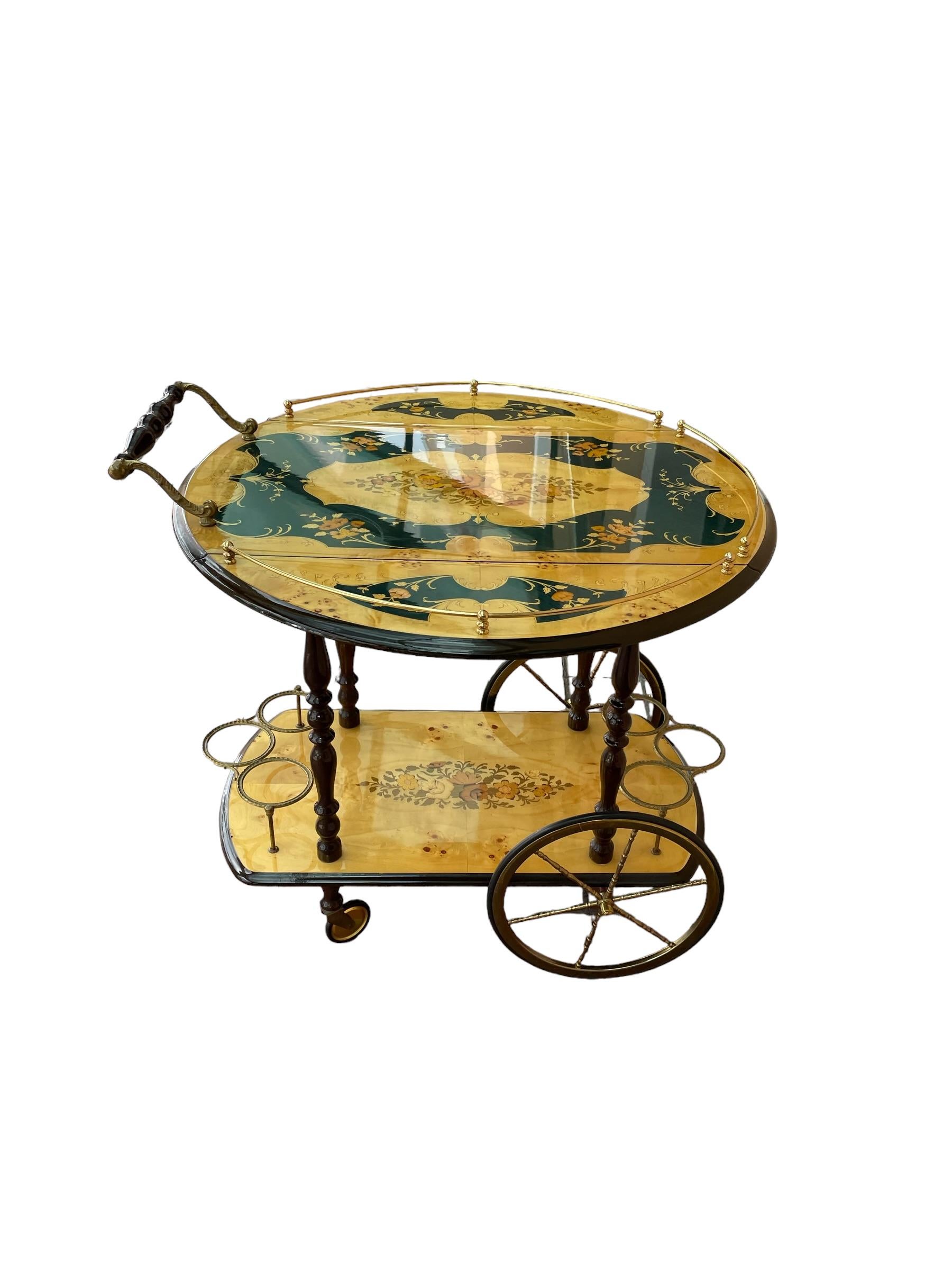 Italienischer Barwagen, Dessertwagen, Beistelltisch oder Badewagen aus Holz mit Intarsienarbeit im Angebot 7