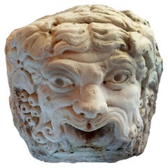 Masque italien en marbre blanc de Carrare du 19ème siècle
