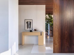Italienischer Konsolentisch aus MDF mit mattem Lackfinish „Mogg Berlino“ – Dainelli Studio RAL1001