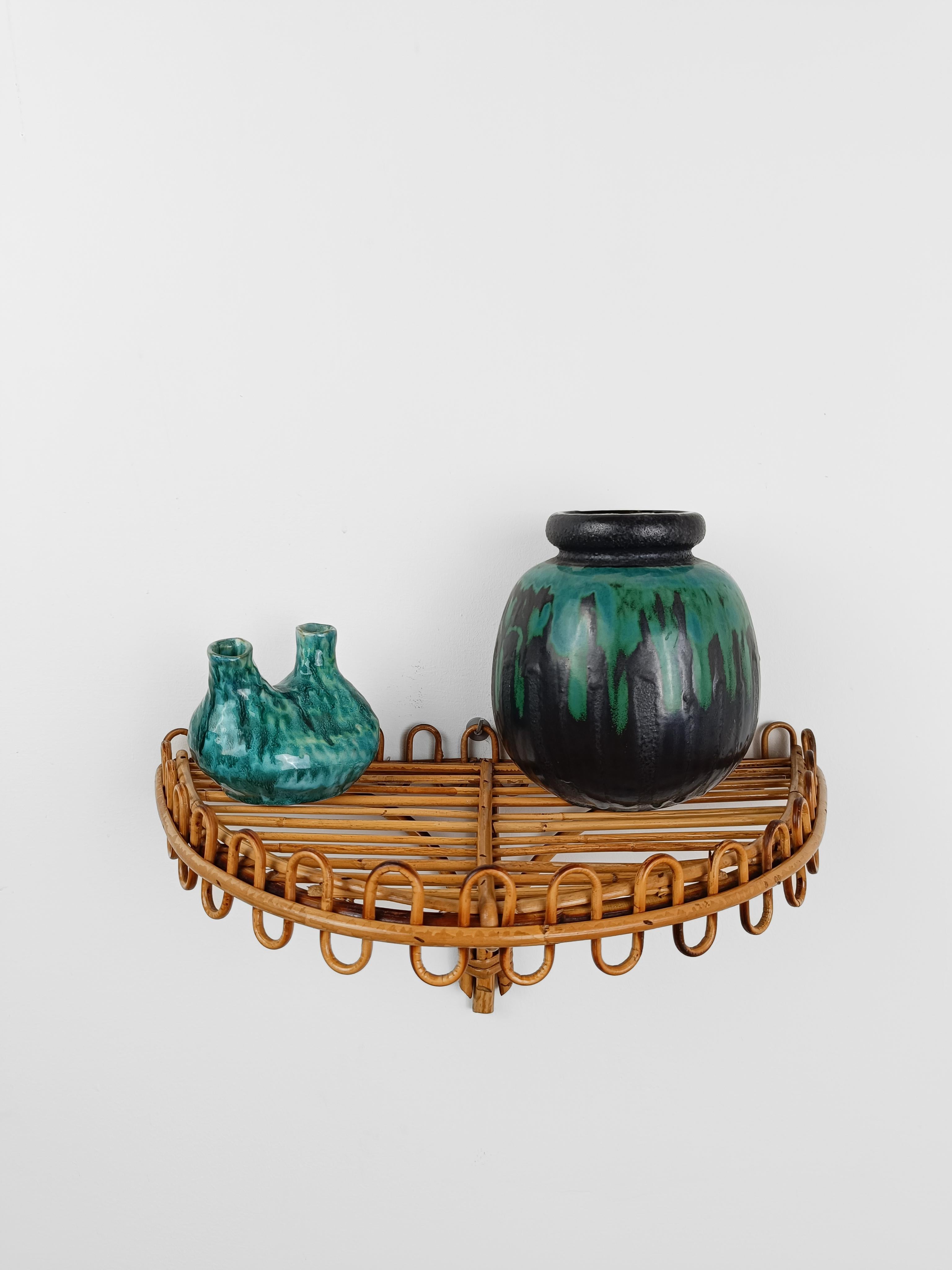 Mid-Century Modern Italian Md 20th Century Wall Shelf / Console Table in Bamboo Rattan, I960s