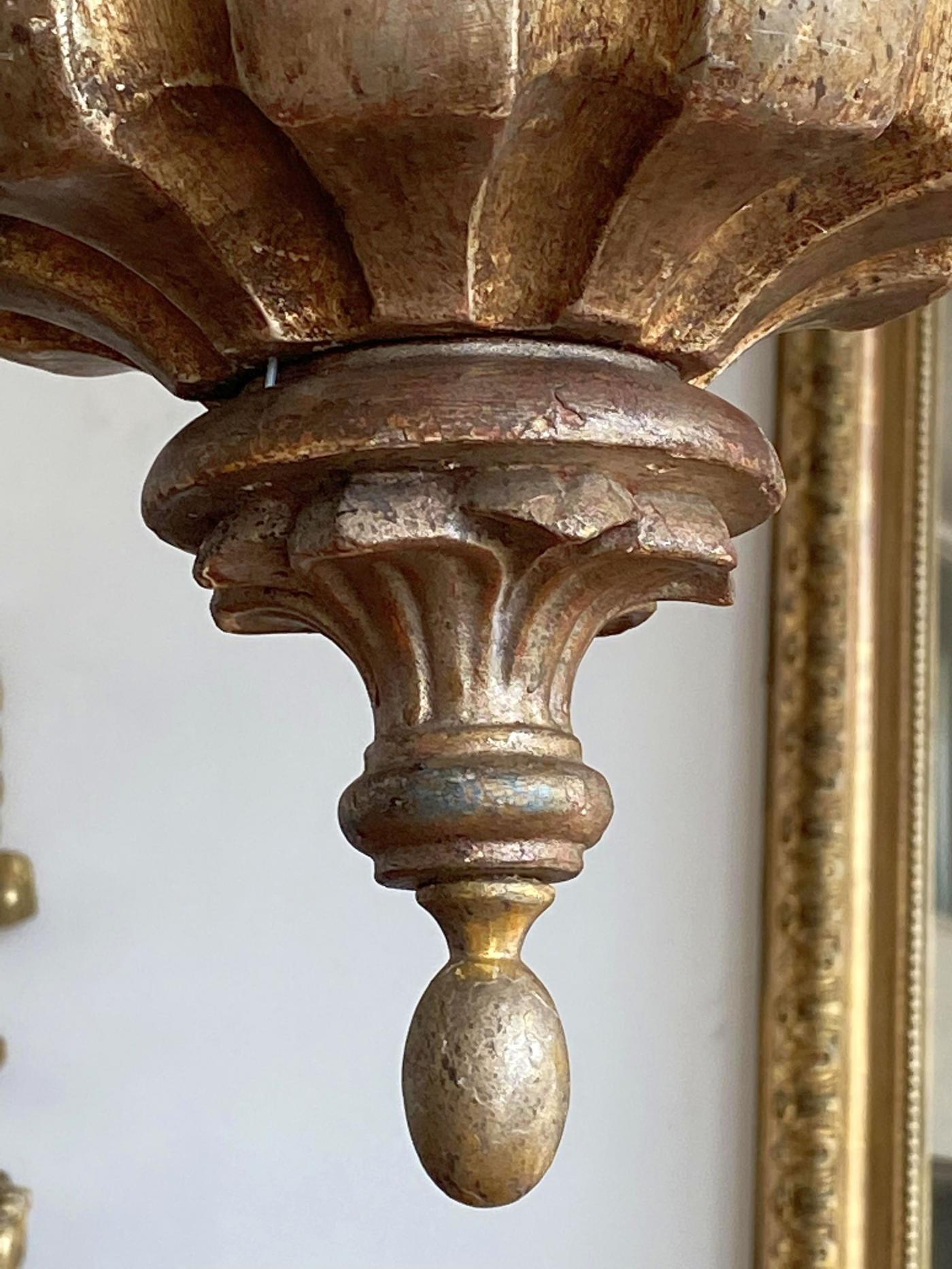 Early 20th Century Italian Mecca, Giltwood Chandelier For Sale