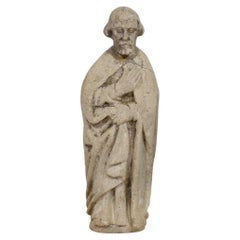 Statue de saint en pierre sculptée de style gothique médiéval italien