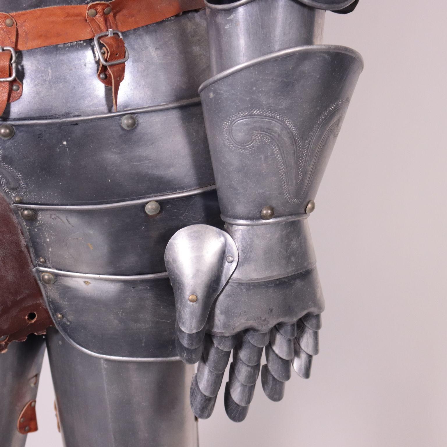 20th Century Italian Medieval Style Armor, XXth Century