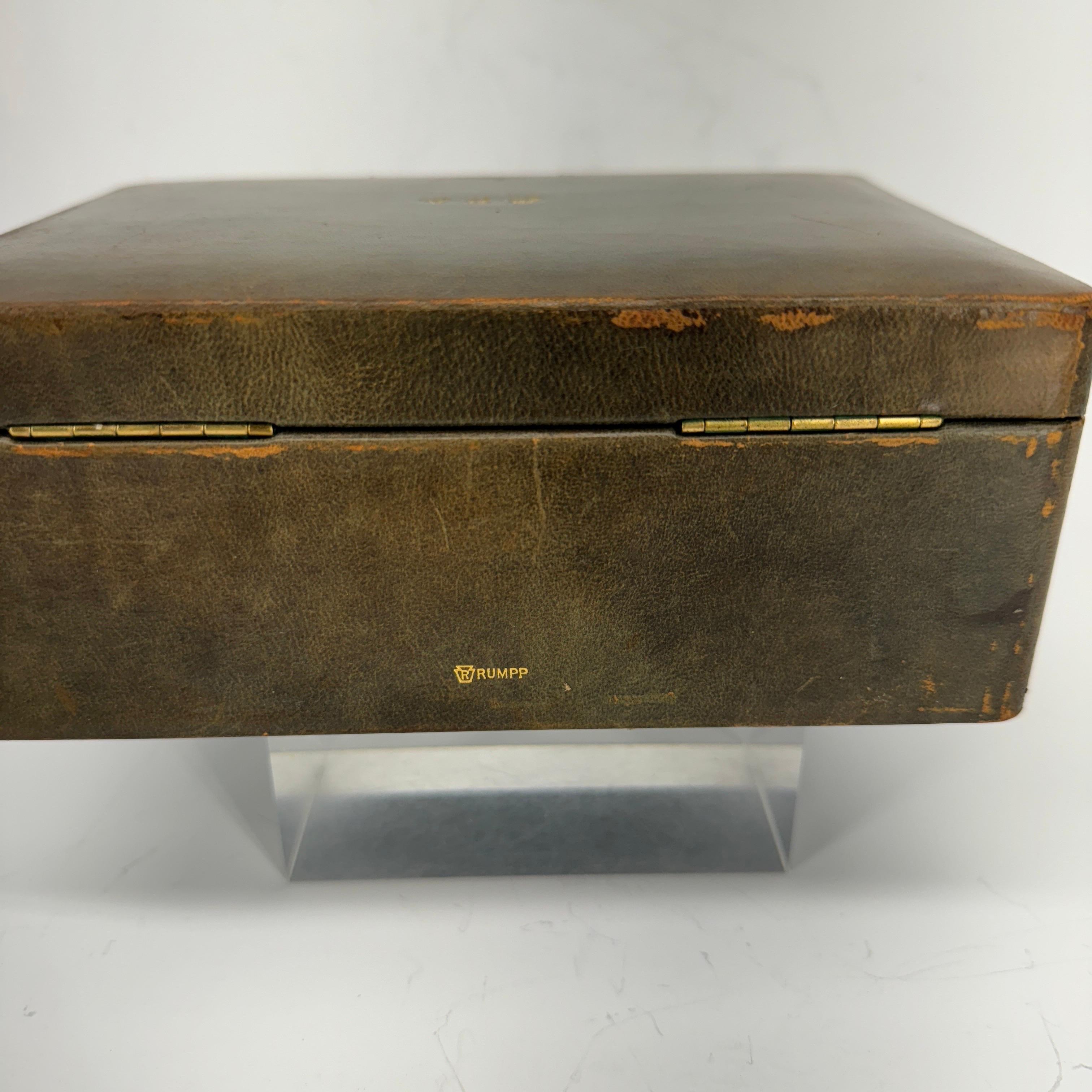 Italian Medium Size Brown Leather Jewelry Box, Mid-Century Modern For Sale 6