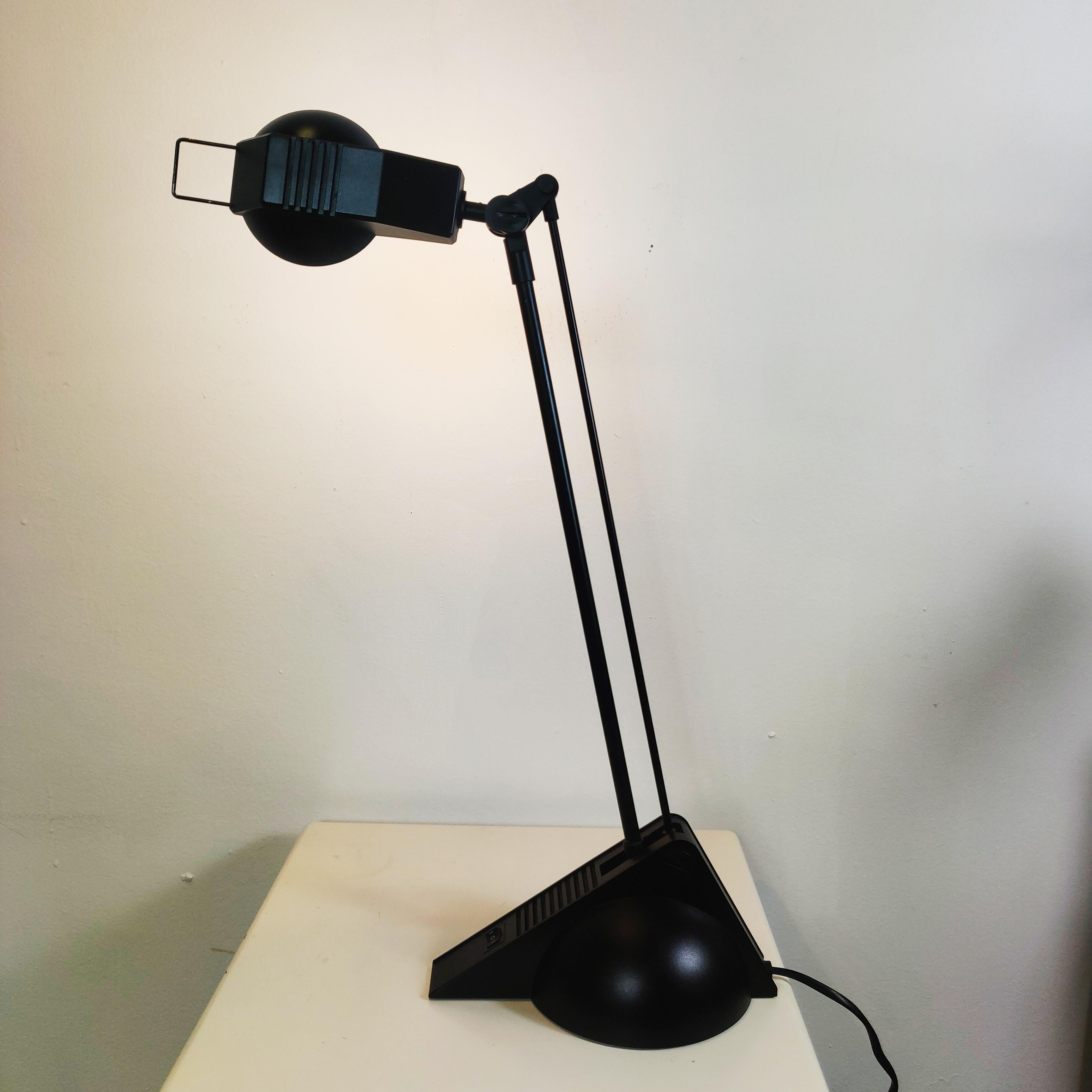 Metal Italian Memphis Style Desk Lamp, 1980s For Sale