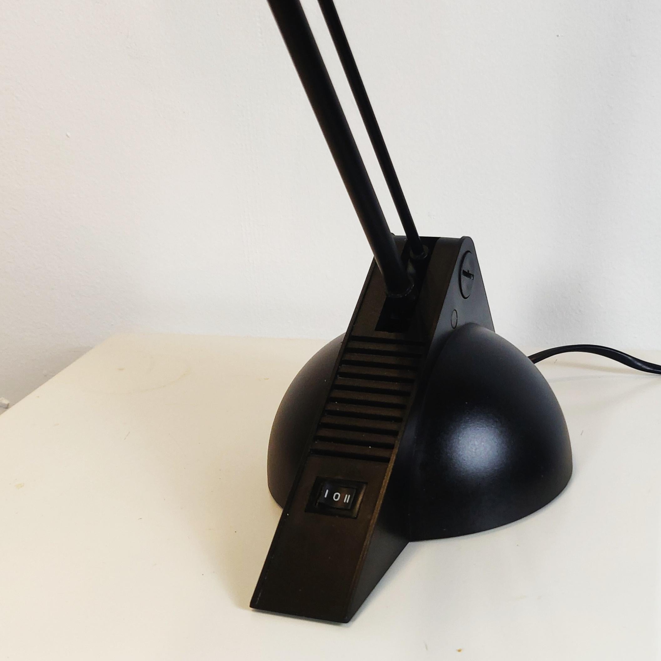 Italian Memphis Style Desk Lamp, 1980s For Sale 2