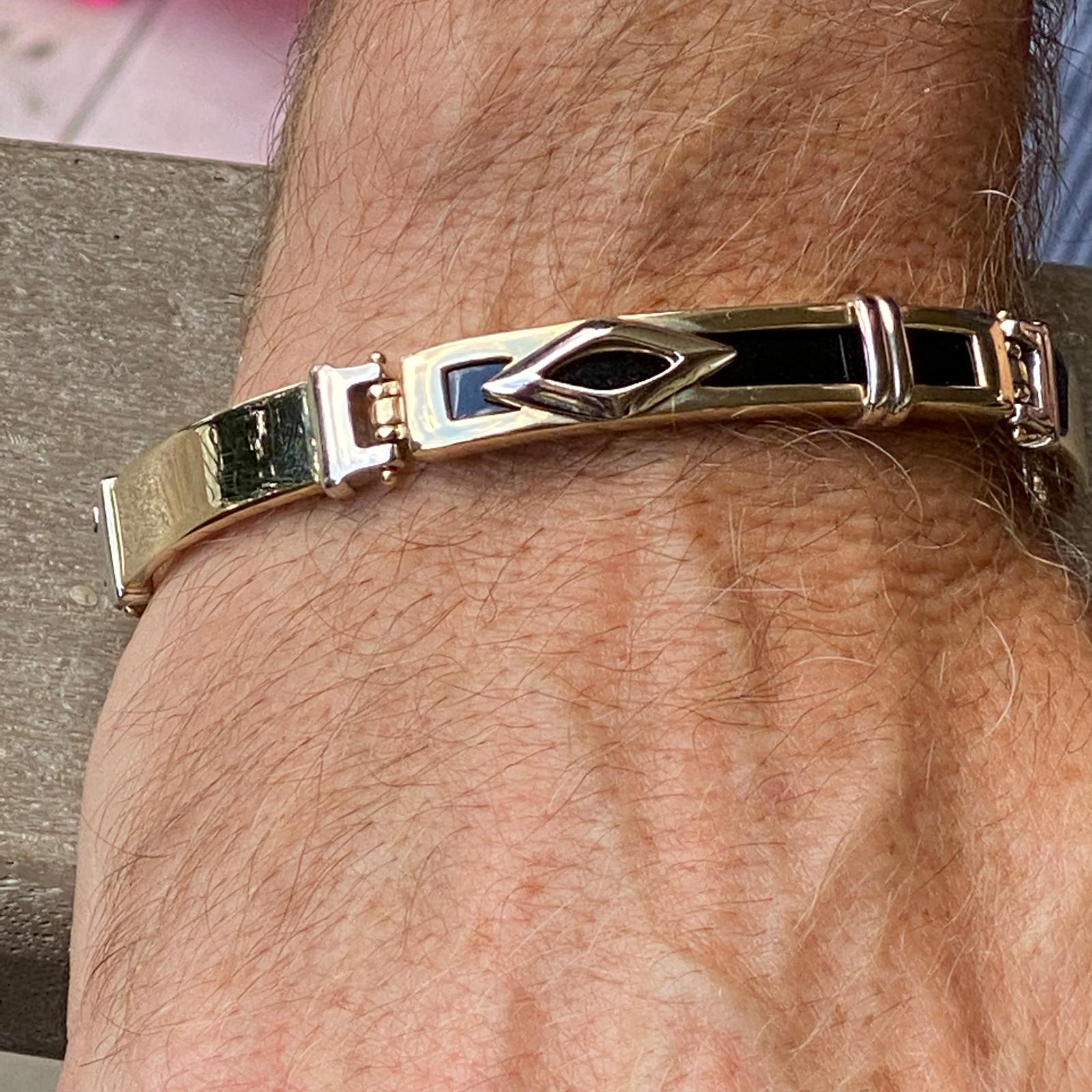 Modernes italienisches Herren-Gliederarmband aus 14 Karat Gelbgold mit Onyx 2