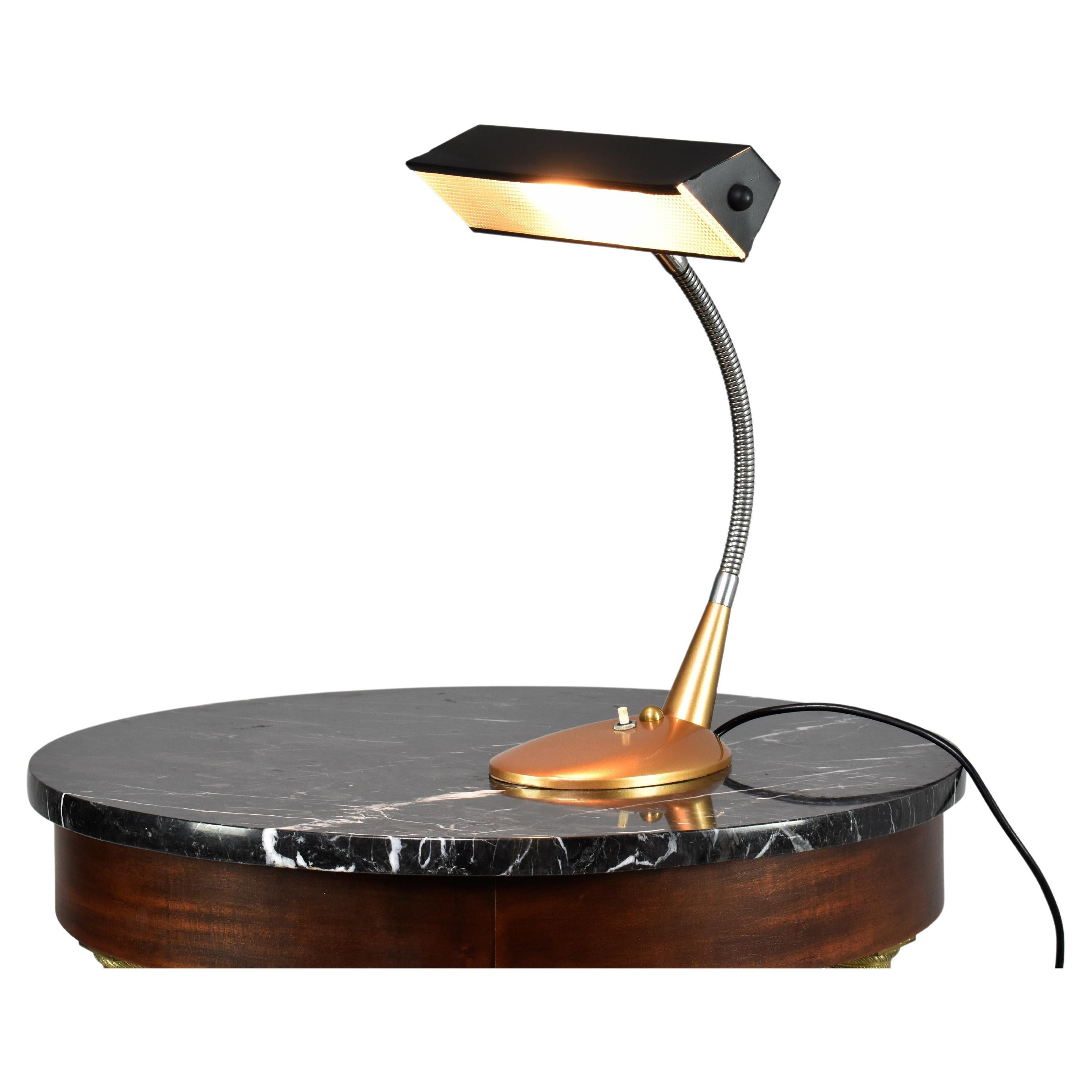 Lampe de table italienne en métal et laiton, années 1950 en vente