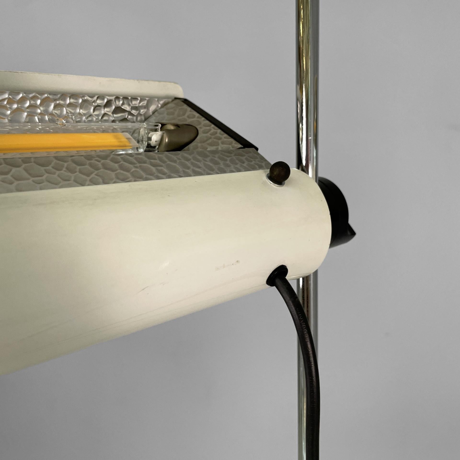 Lampadaires LED italiens en métal 626 di Joe Colombo pour Oluce, 1970 en vente 7