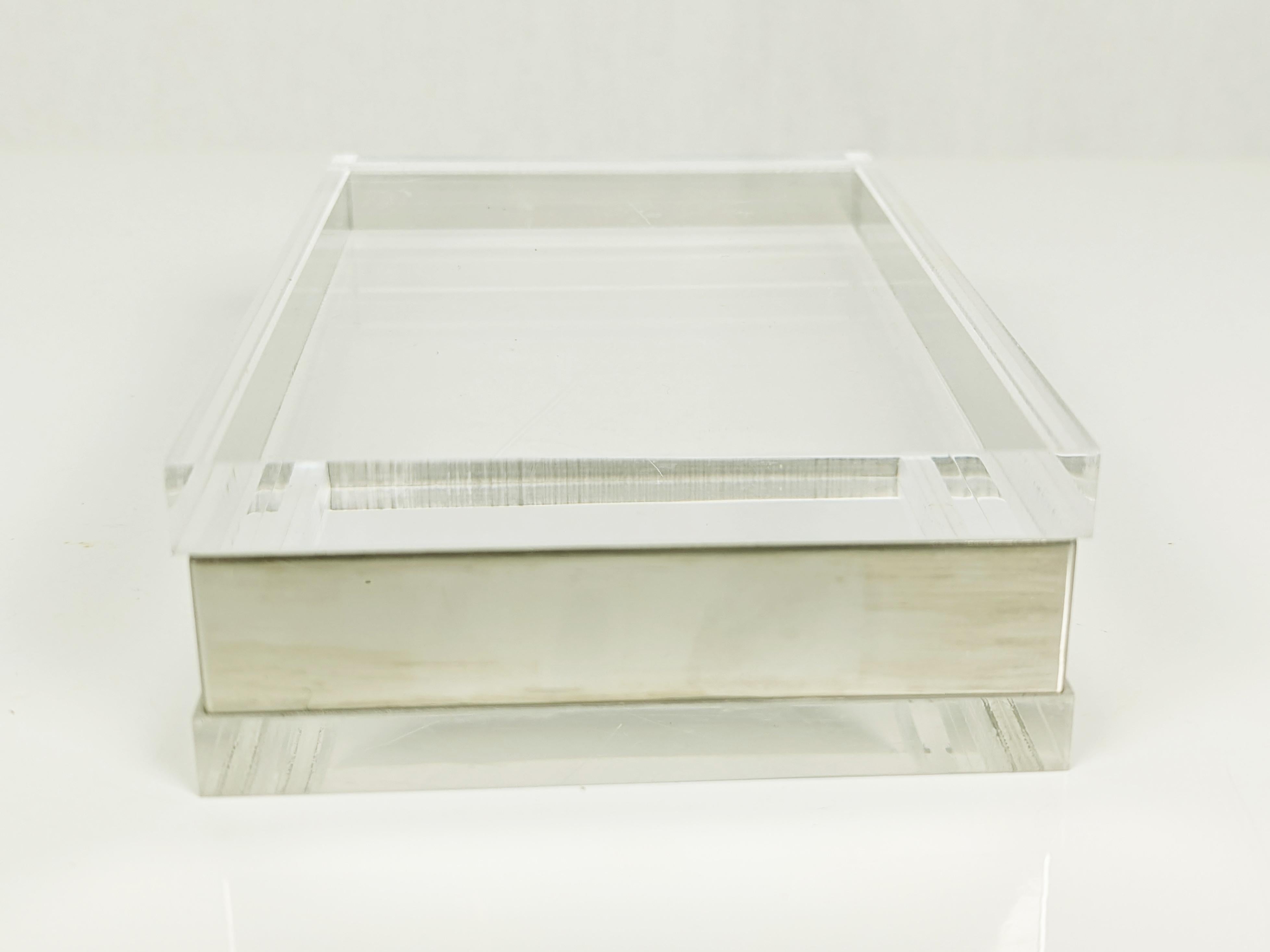 Caja italiana de metal y plexiglás, años 70 en Bueno Estado en Varese, Lombardia