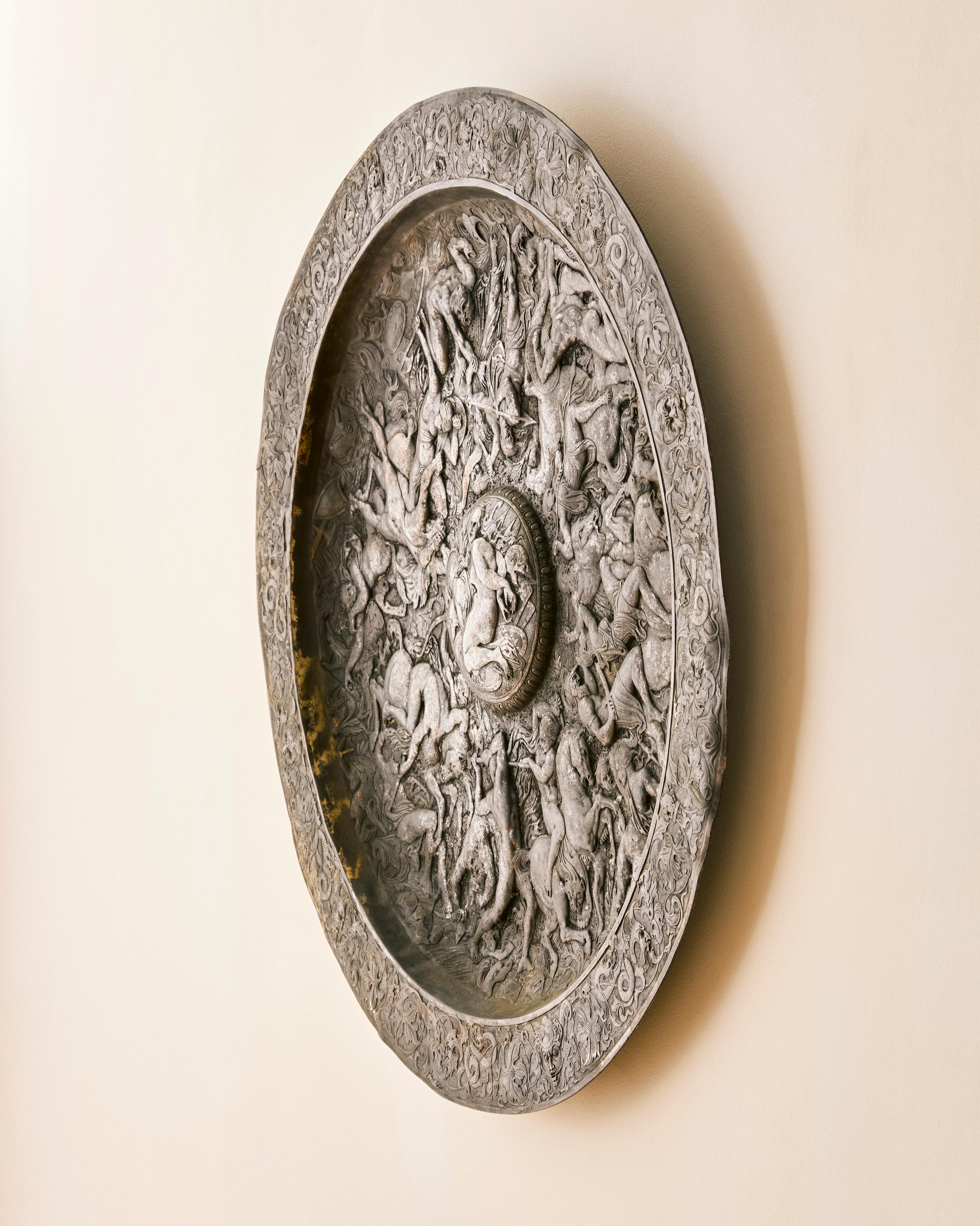 Italian Metal Relief Charger in The Manner of Eugenio Bellosio c. 1900 In Good Condition For Sale In Long Island City, NY
