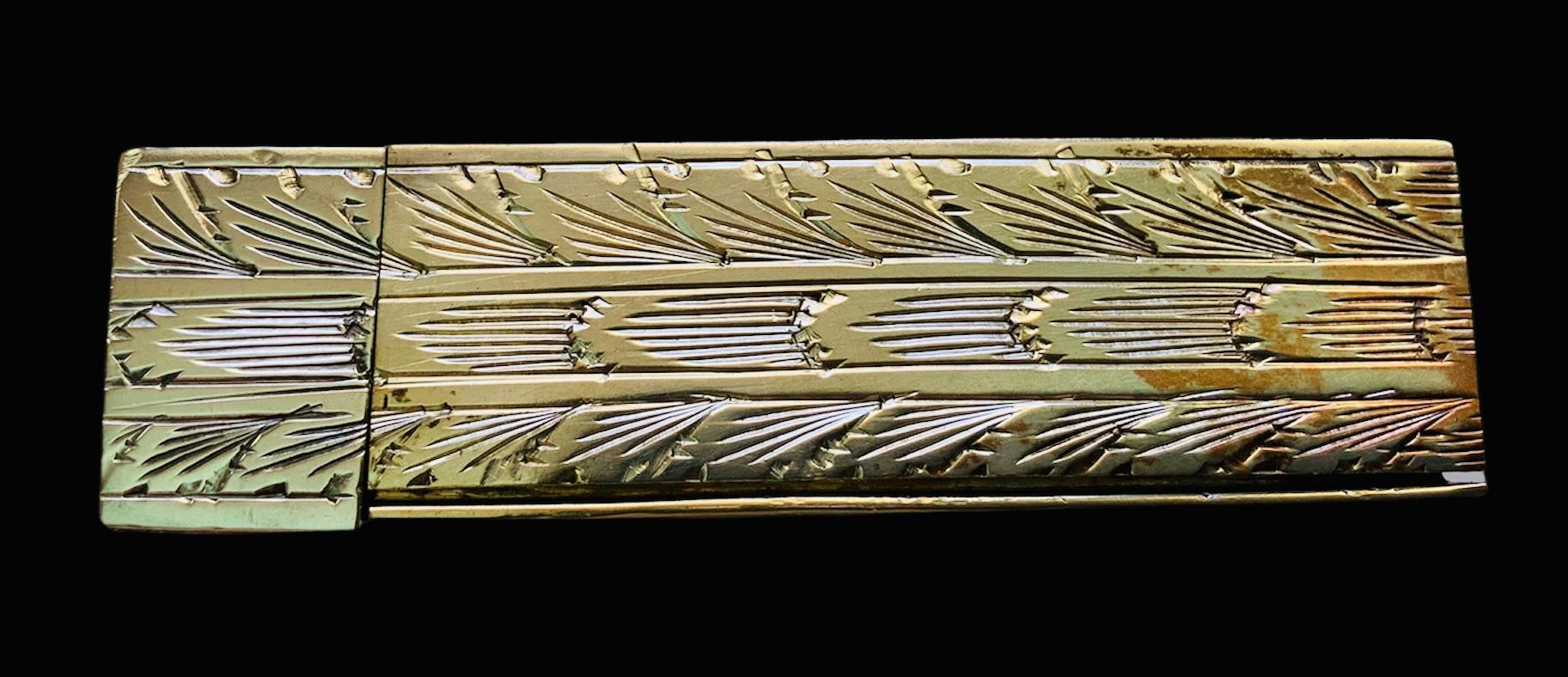 Estuche Compacto Cuadrado de Metal Vermeil Italiano con Barra de Labios siglo XX en venta