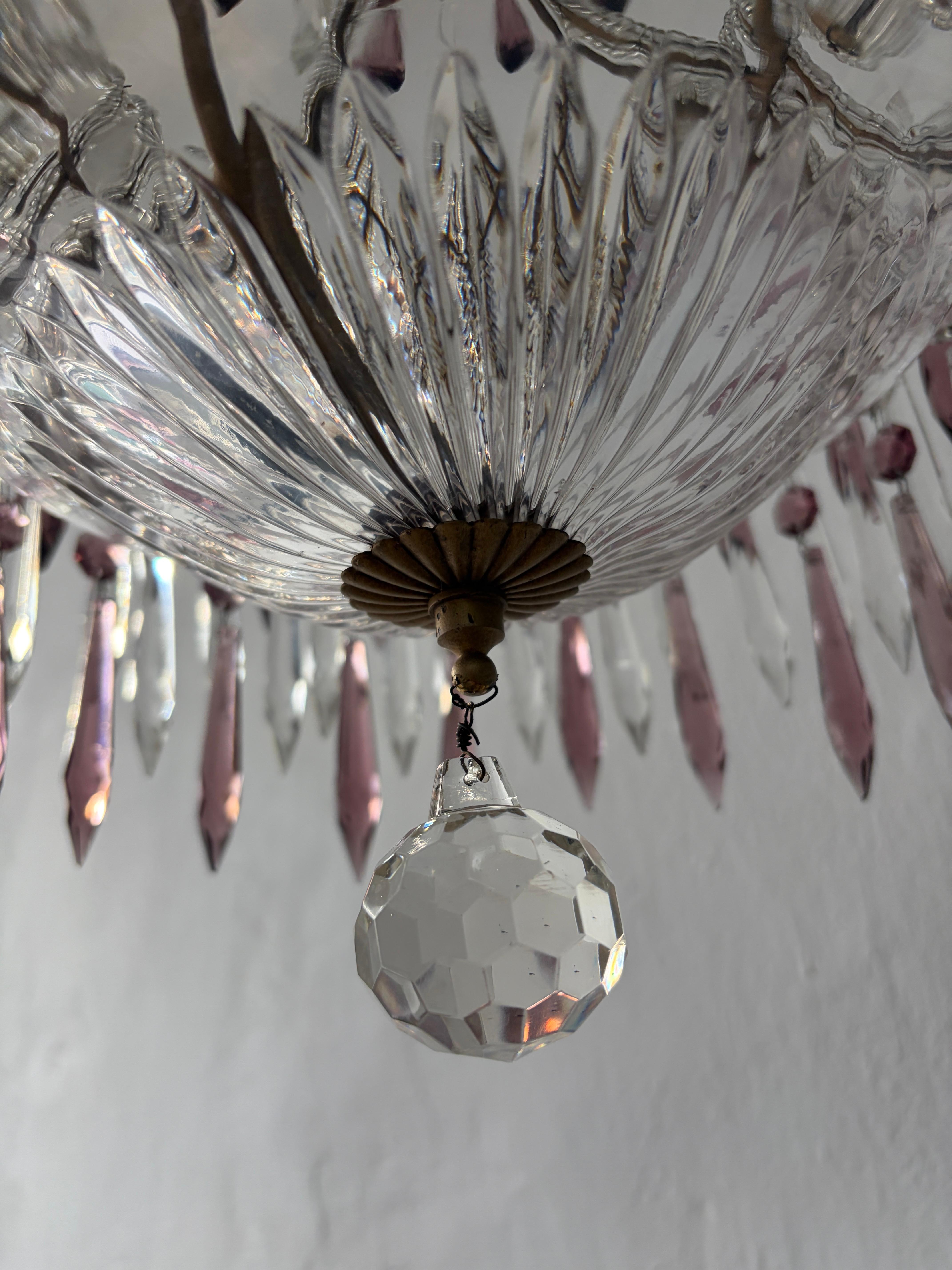 Araña italiana de microesferas y prismas de cristal amatista c 1920 Una de dos en venta 2