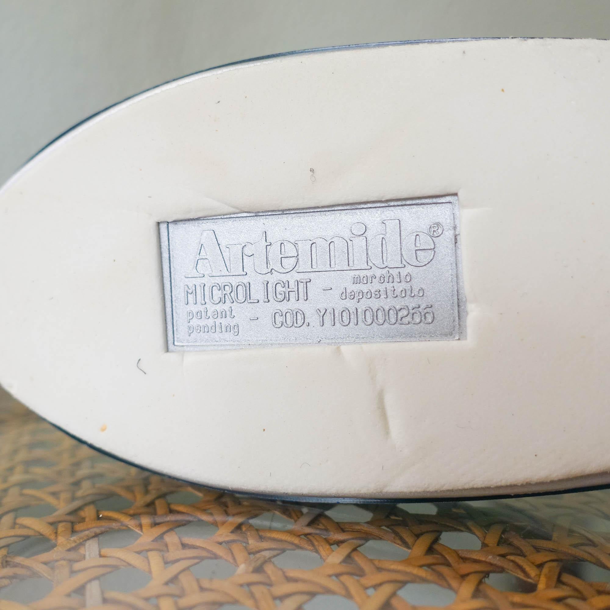 Italian Microlight Table Lamp by Ernesto Gismondi for Artemide, 1990's 4
