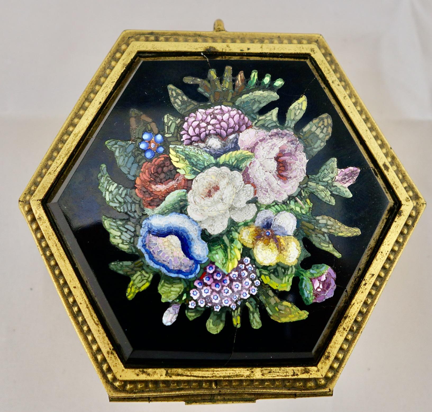 Italian micromosaic hexagonal box by Roccheggiani workship, Rome, Italy, 1880s. Most likely executed after Cesare Roccheggiani left Vatican workshop in 1864, and opened his own afterwards. The box is signed on the interior lining. It is 3 1/2