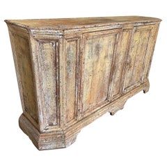 Credenza italiana della metà del XVIII secolo