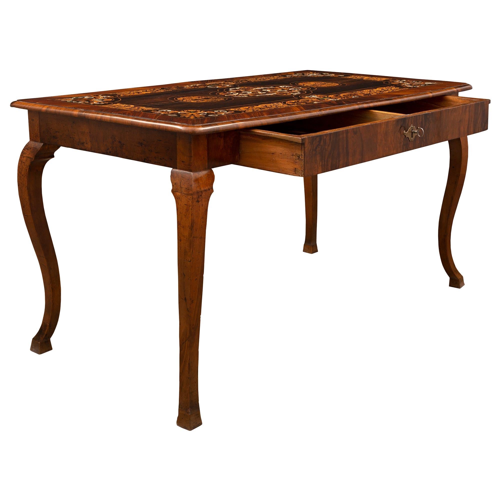 18th Century and Earlier Italian Mid 18th Century Louis XV Period Center Table/Desk circa 1740 For Sale