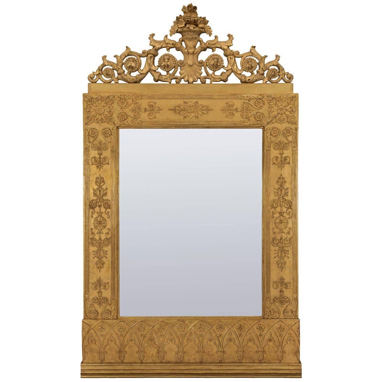 Italian Mid18th Century Neoclassicism Giltwood Barberini Family Mirror
