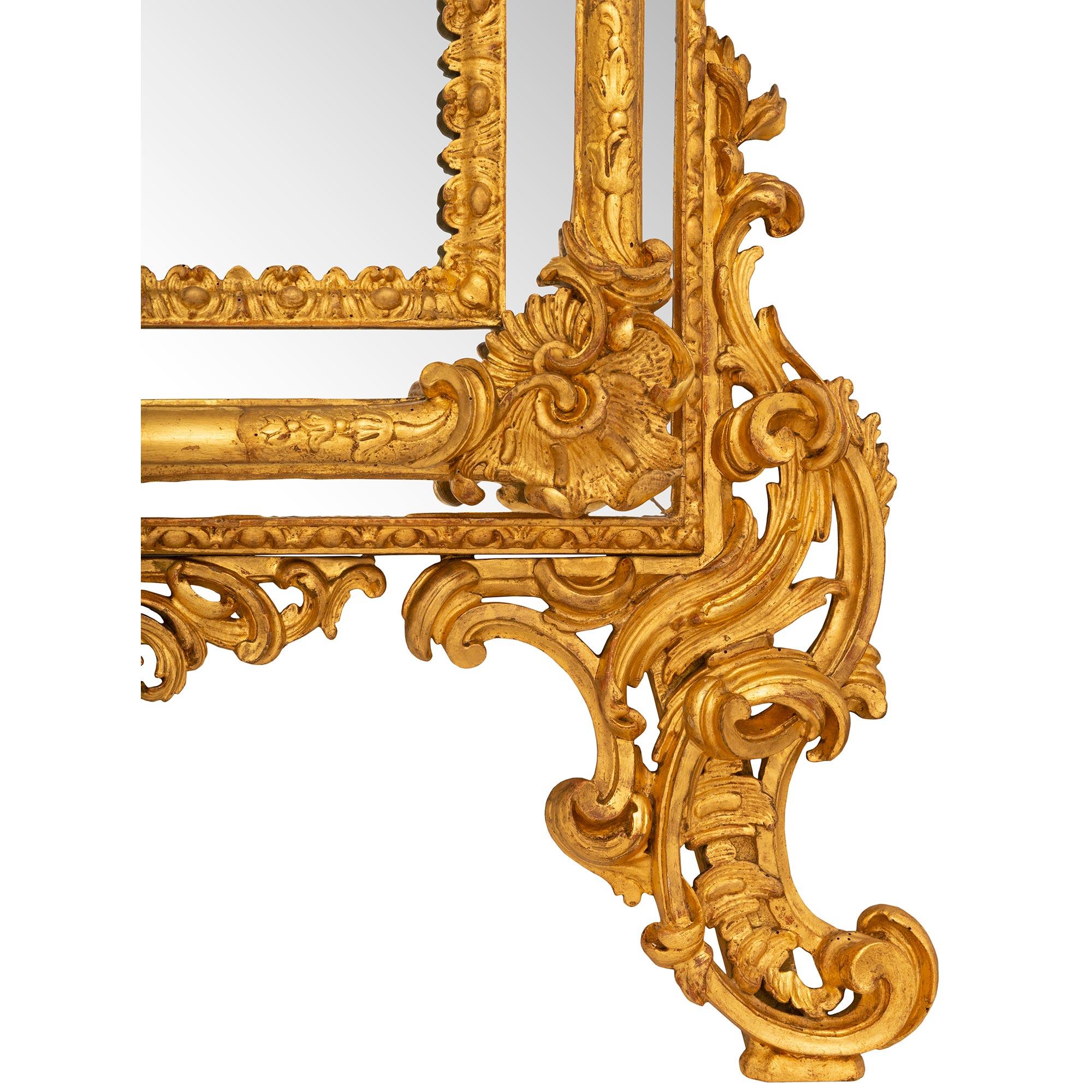 Italian Mid-19th Century Baroque St. Triple Framed Giltwood Mirror For Sale 4