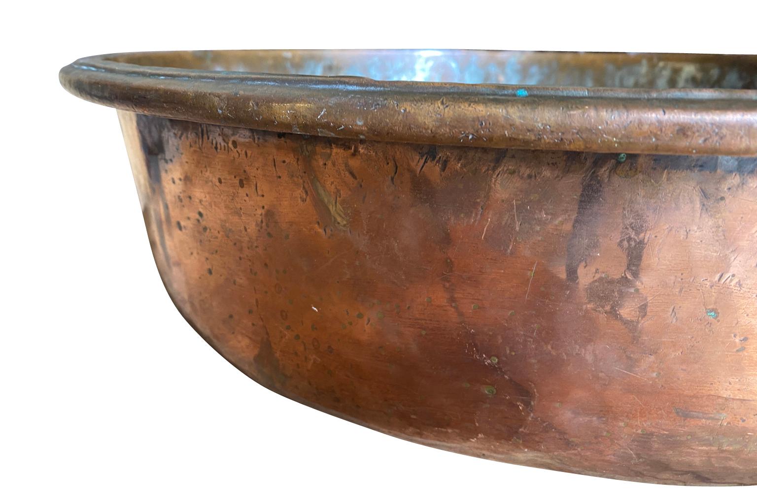 Italian Mid-19th Century Copper Pan In Good Condition For Sale In Atlanta, GA