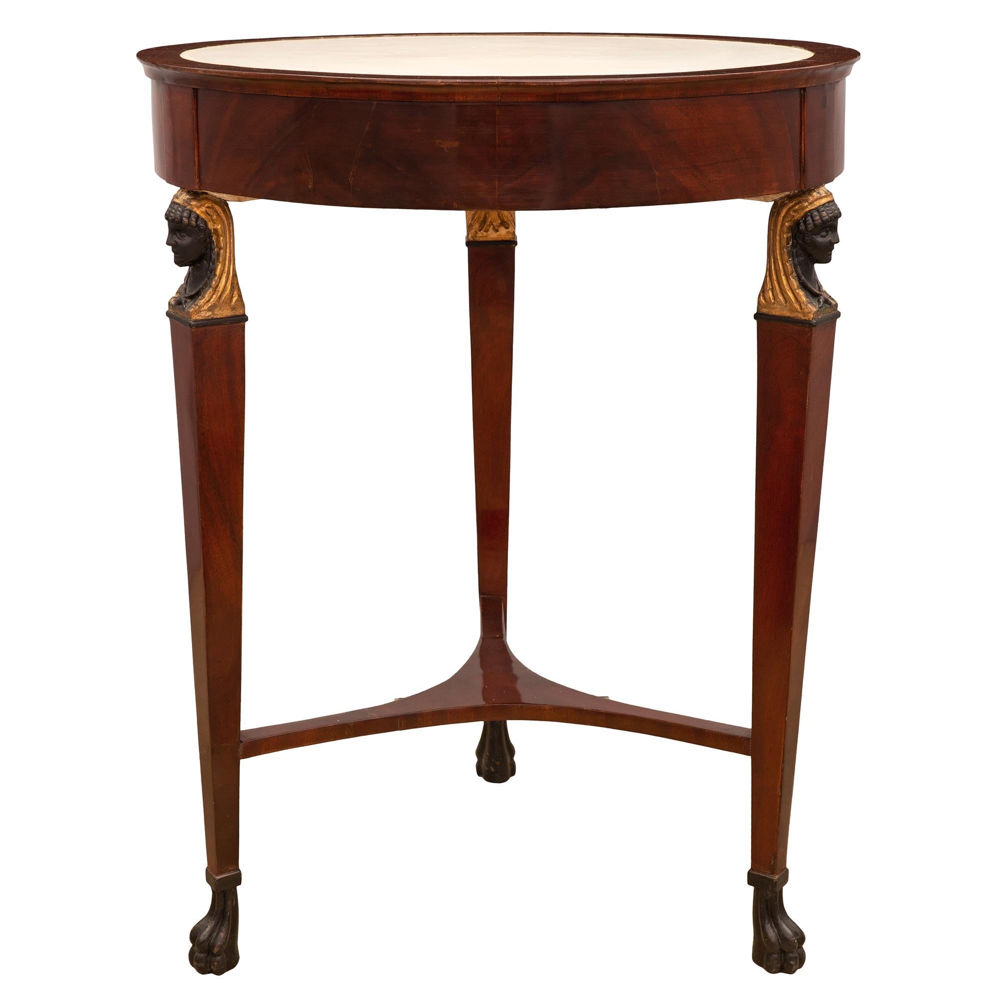 Italian Mid-19th Century Empire St. Circular Mahogany Center Table In Good Condition For Sale In West Palm Beach, FL