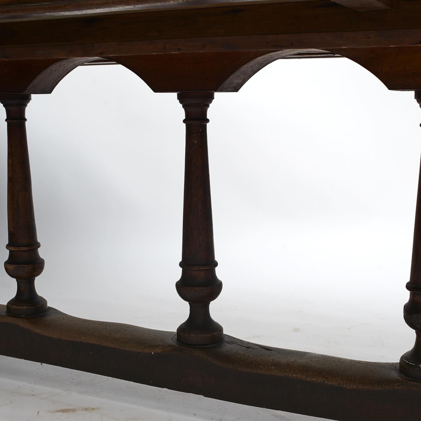Italian Mid-19th Century Long Dinning Table with White Marble Top 5