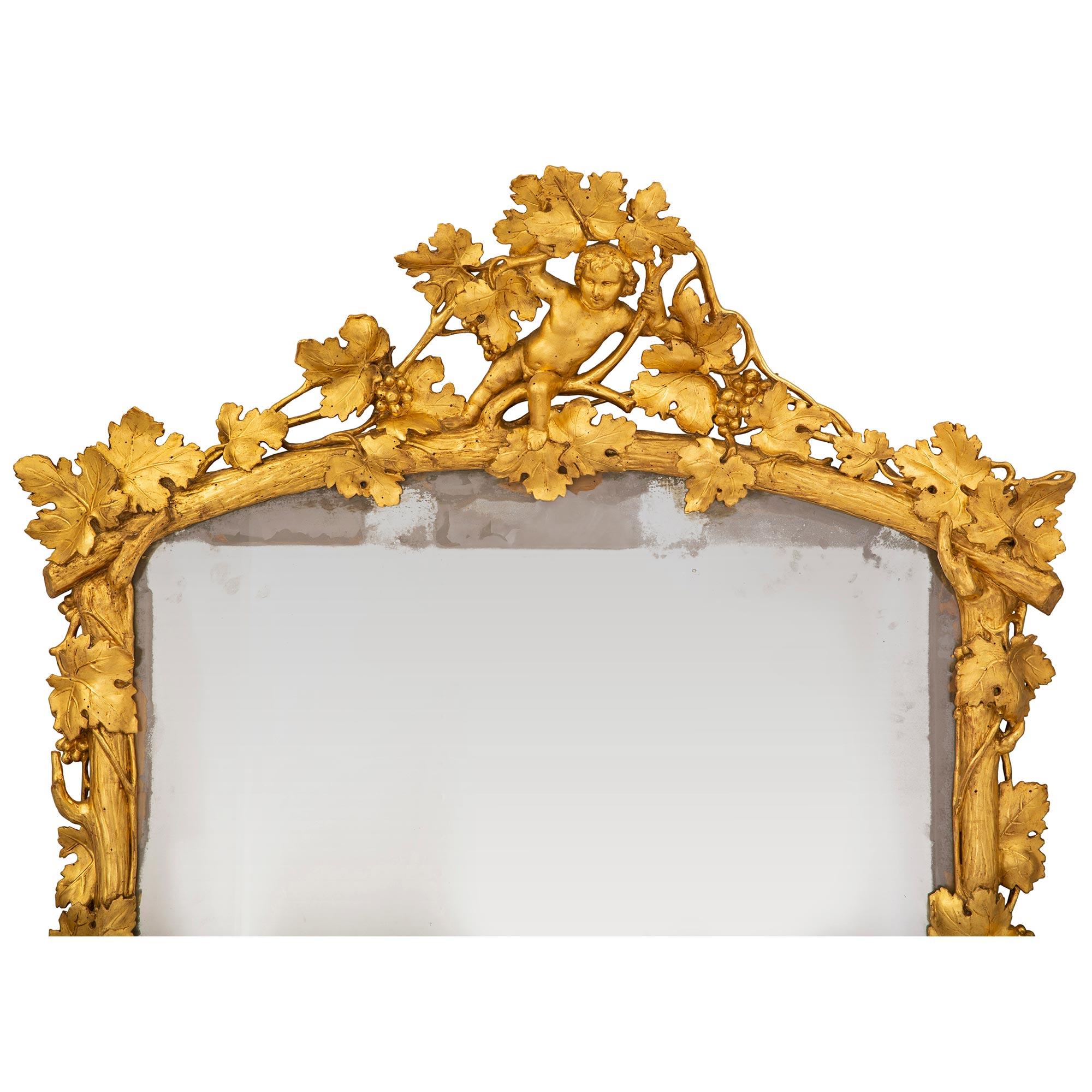 Italian Mid-19th Century Louis XV Style Giltwood Mirror In Good Condition In West Palm Beach, FL