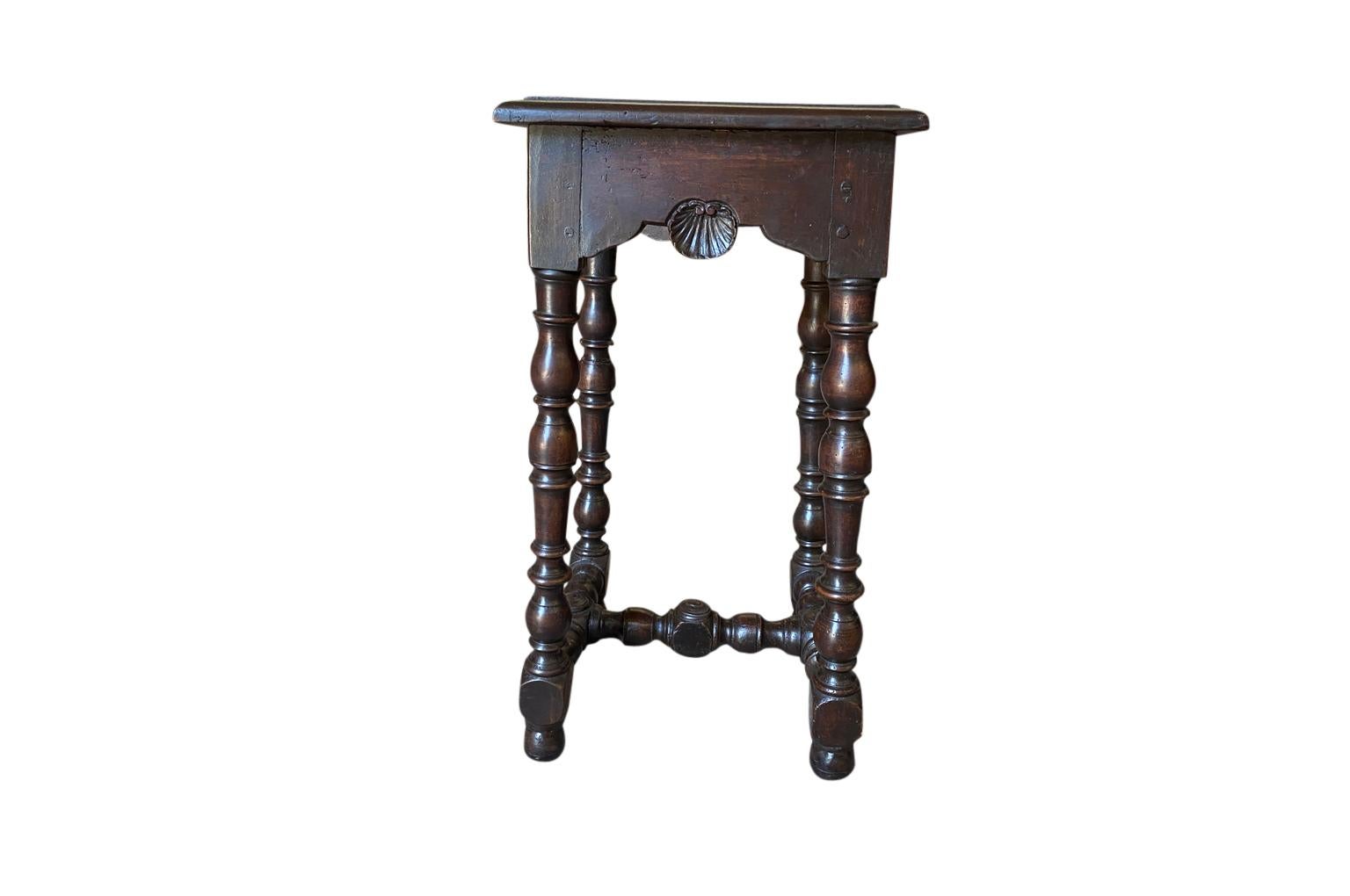 Italian Mid-19th Century Selette, Side Table In Good Condition In Atlanta, GA