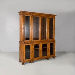 Credenza italiana in stile metà Ottocento in legno e vetro, anni '30