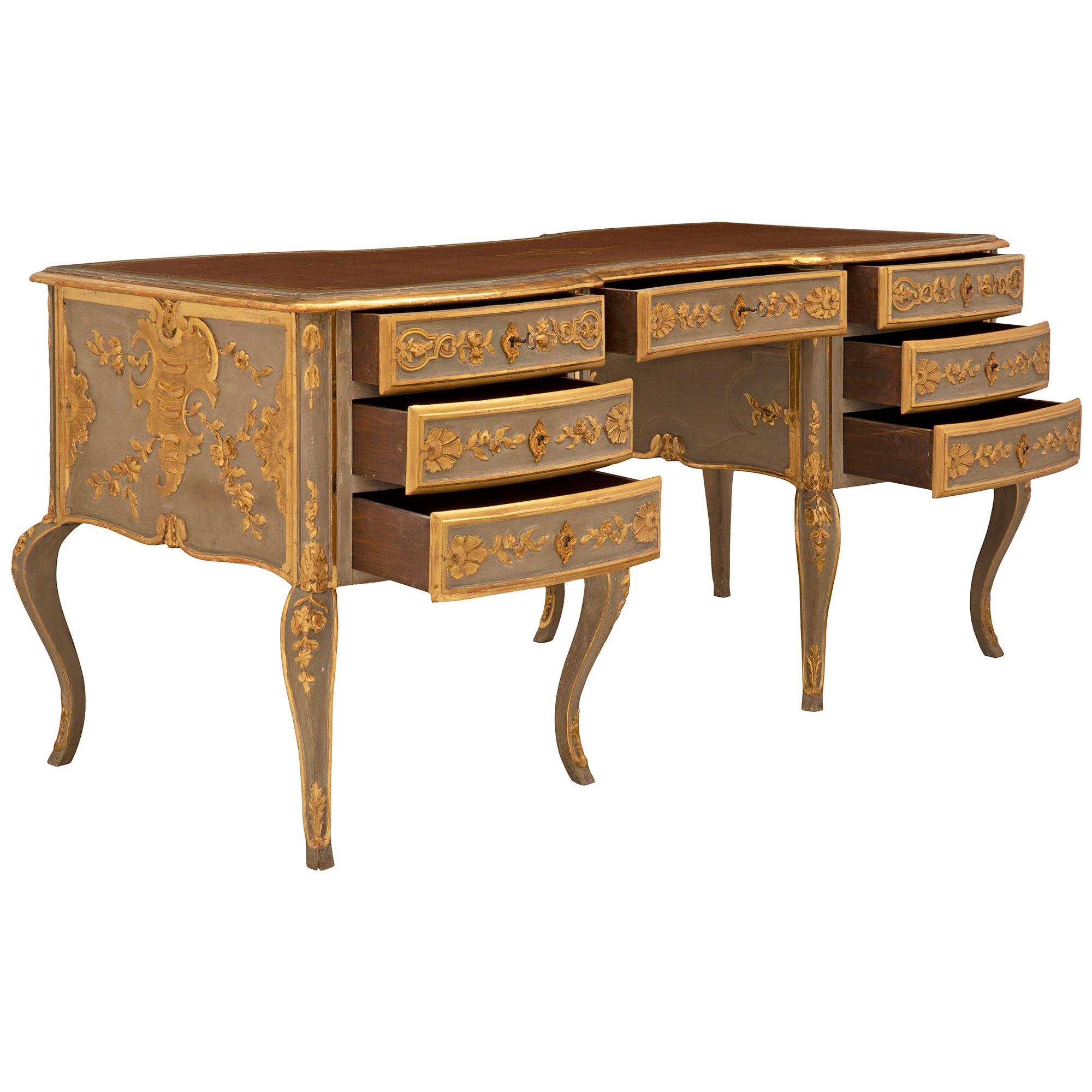 Wood Italian Mid 19th Century Venetian St. Patinated And Giltwood Desk For Sale