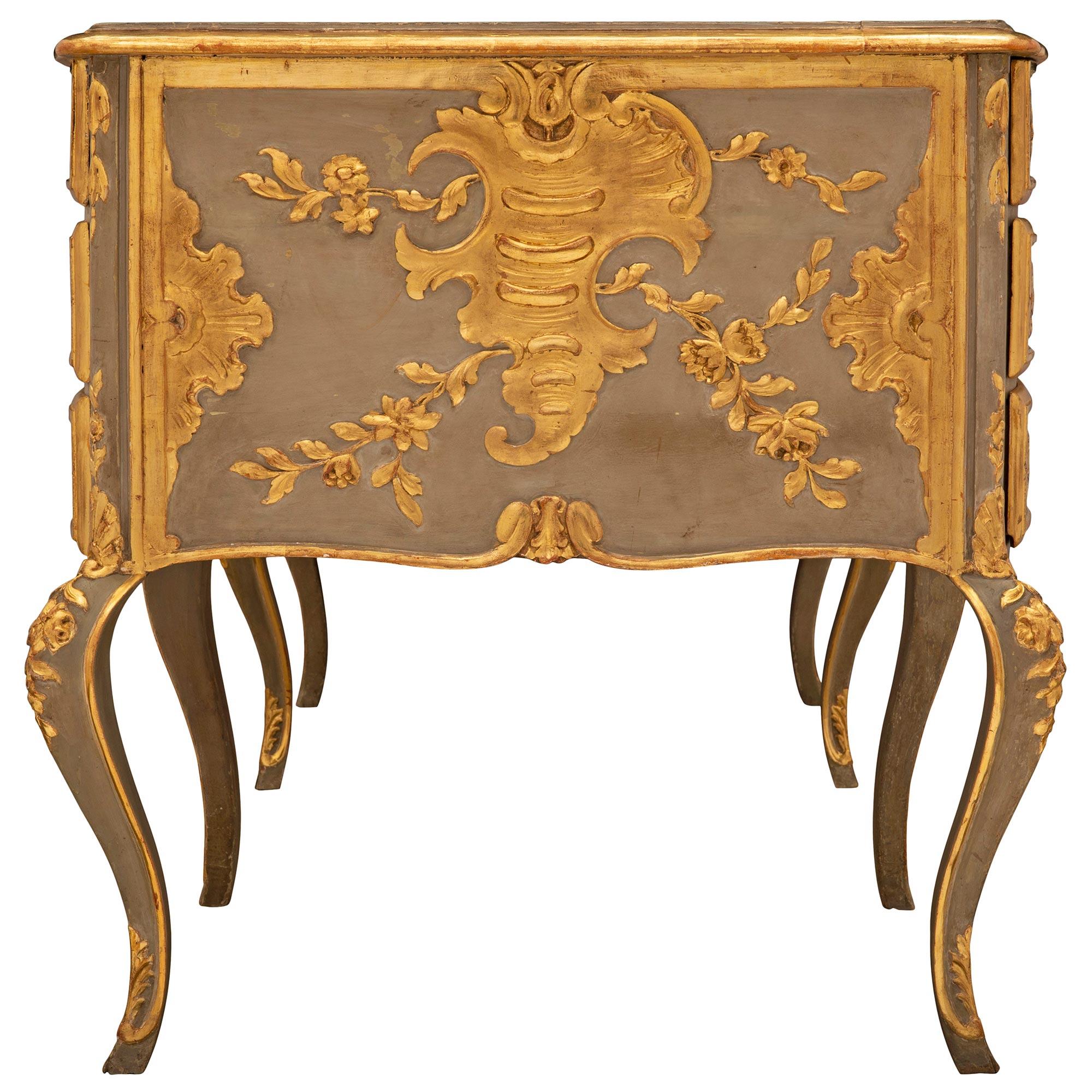 Italian Mid 19th Century Venetian St. Patinated And Giltwood Desk For Sale 1