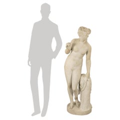 Italienische Venusstatue aus weißem Carrara-Marmor aus der Mitte des 19. Jahrhunderts