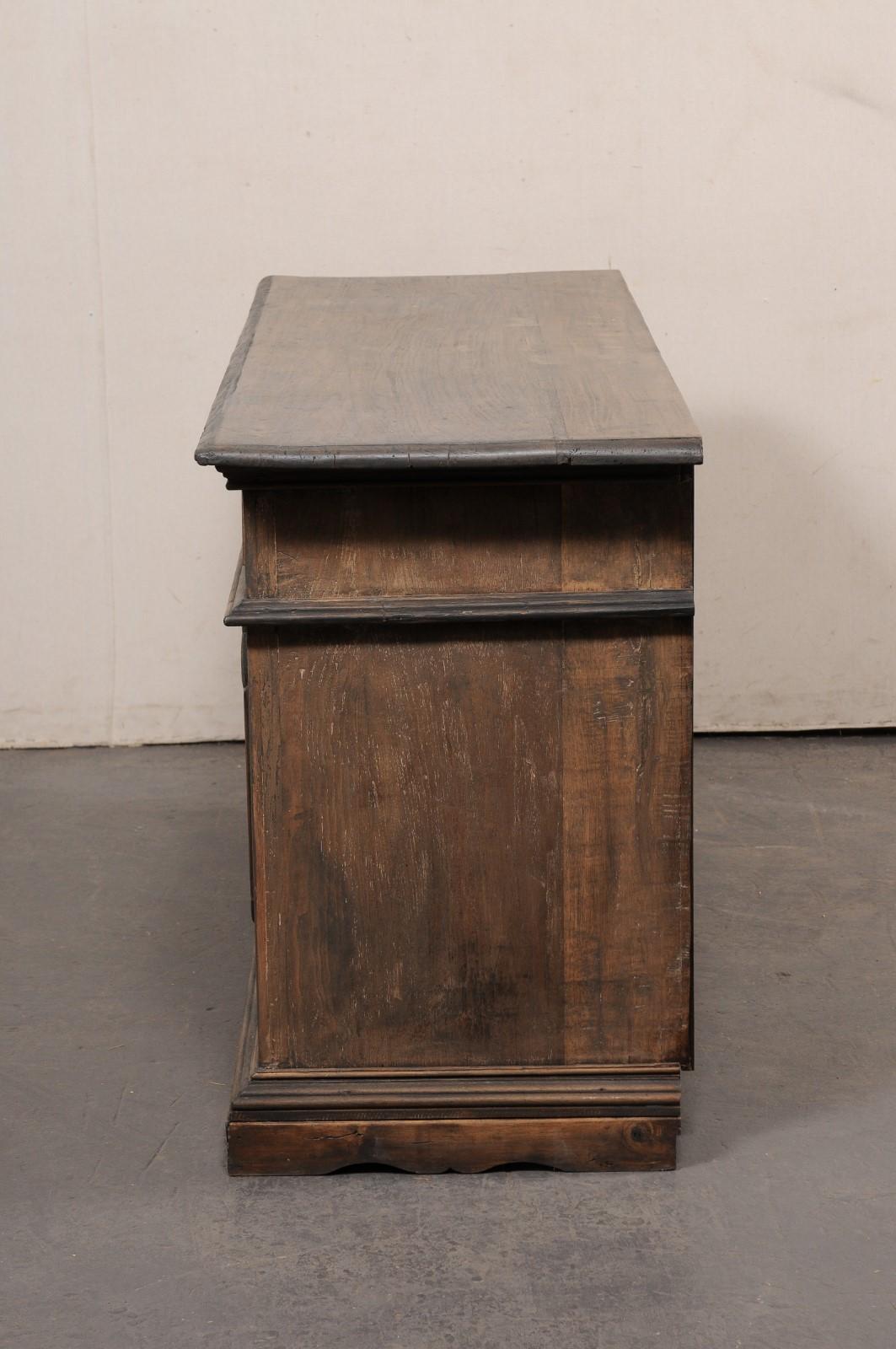 Italian Mid 20th C. Credenza Cabinet w/Nicely-Paneled Details For Sale 5