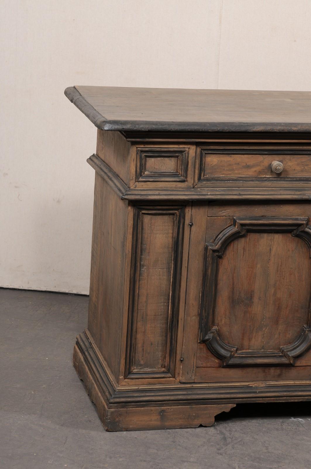 Italian Mid 20th C. Credenza Cabinet w/Nicely-Paneled Details In Good Condition For Sale In Atlanta, GA