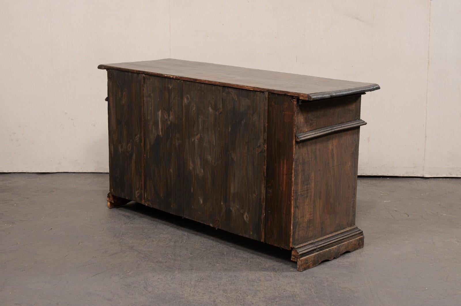 Italian Mid 20th C. Credenza Cabinet w/Nicely-Paneled Details For Sale 2