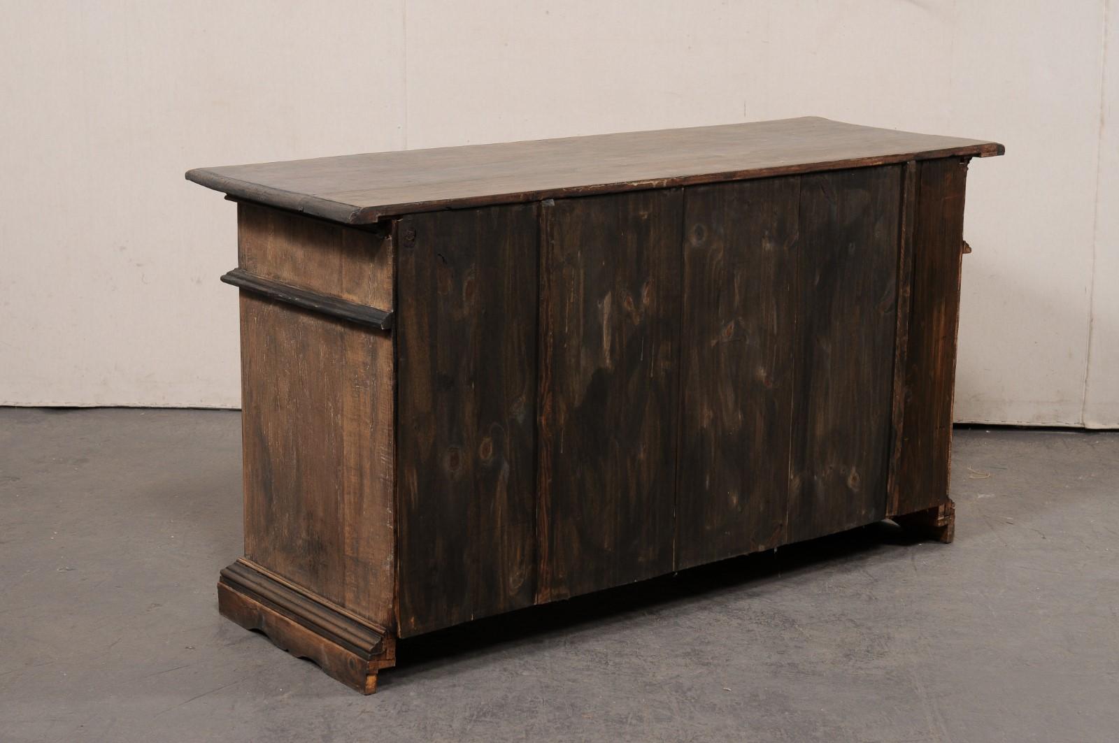 Italian Mid 20th C. Credenza Cabinet w/Nicely-Paneled Details For Sale 4