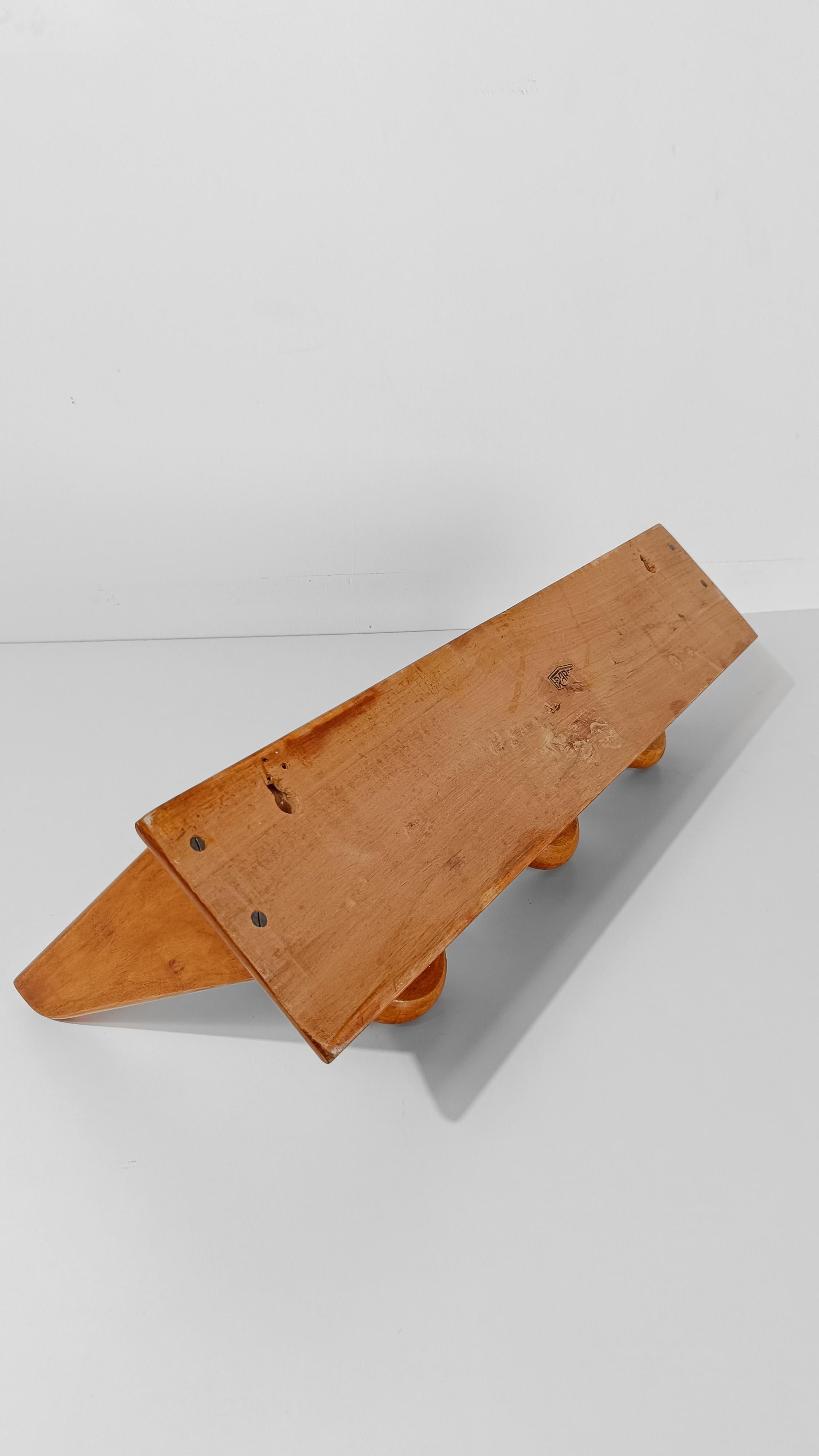 Italian Mid 20th Century Blonde Wooden Wall Coat Rack and Hat Stand by Fraber For Sale 9
