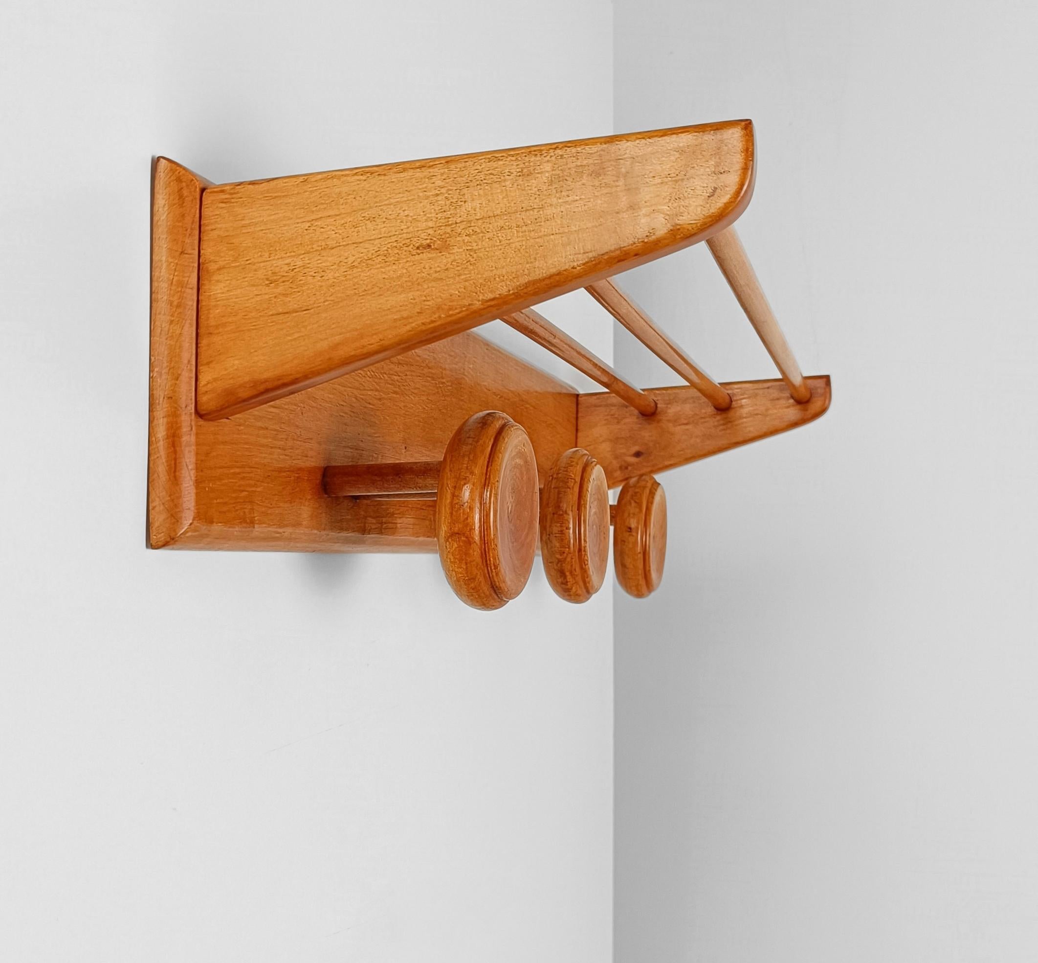Mid-Century Modern Italian Mid 20th Century Blonde Wooden Wall Coat Rack and Hat Stand by Fraber For Sale