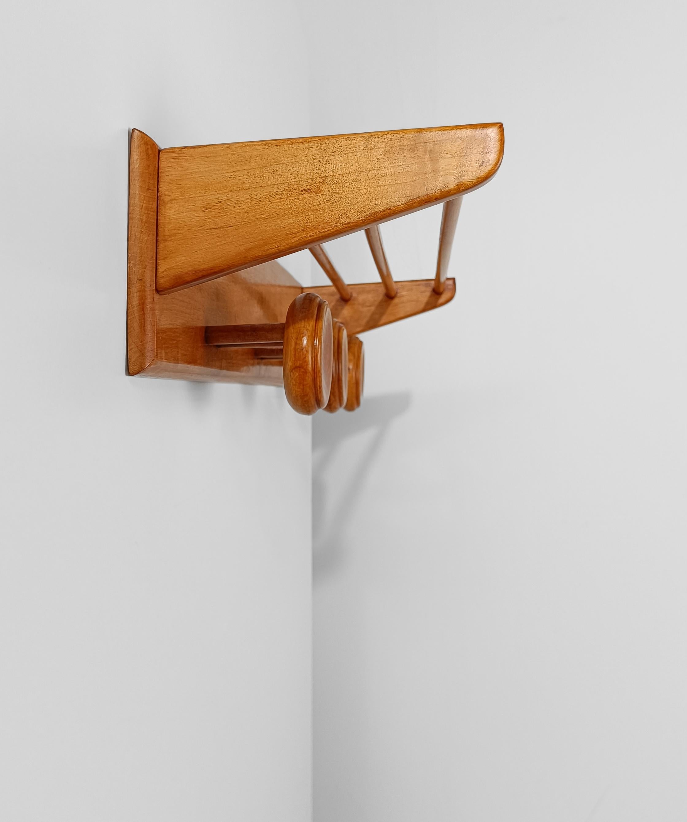Chestnut Italian Mid 20th Century Blonde Wooden Wall Coat Rack and Hat Stand by Fraber For Sale