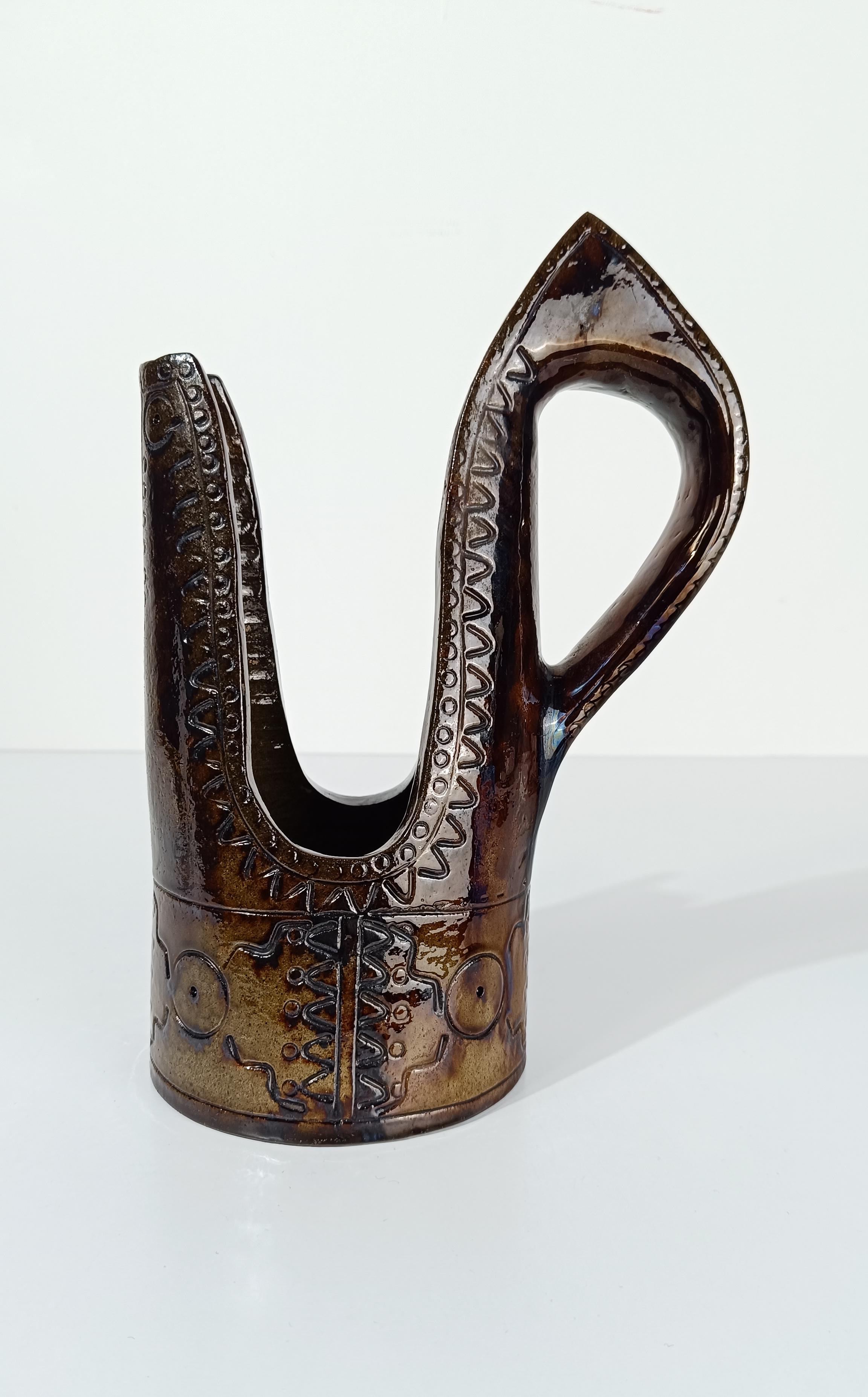 Brocca / Vaso in ceramica della metà del XX secolo in stile primitivo di Urbano Fontana In condizioni buone in vendita a Roma, IT