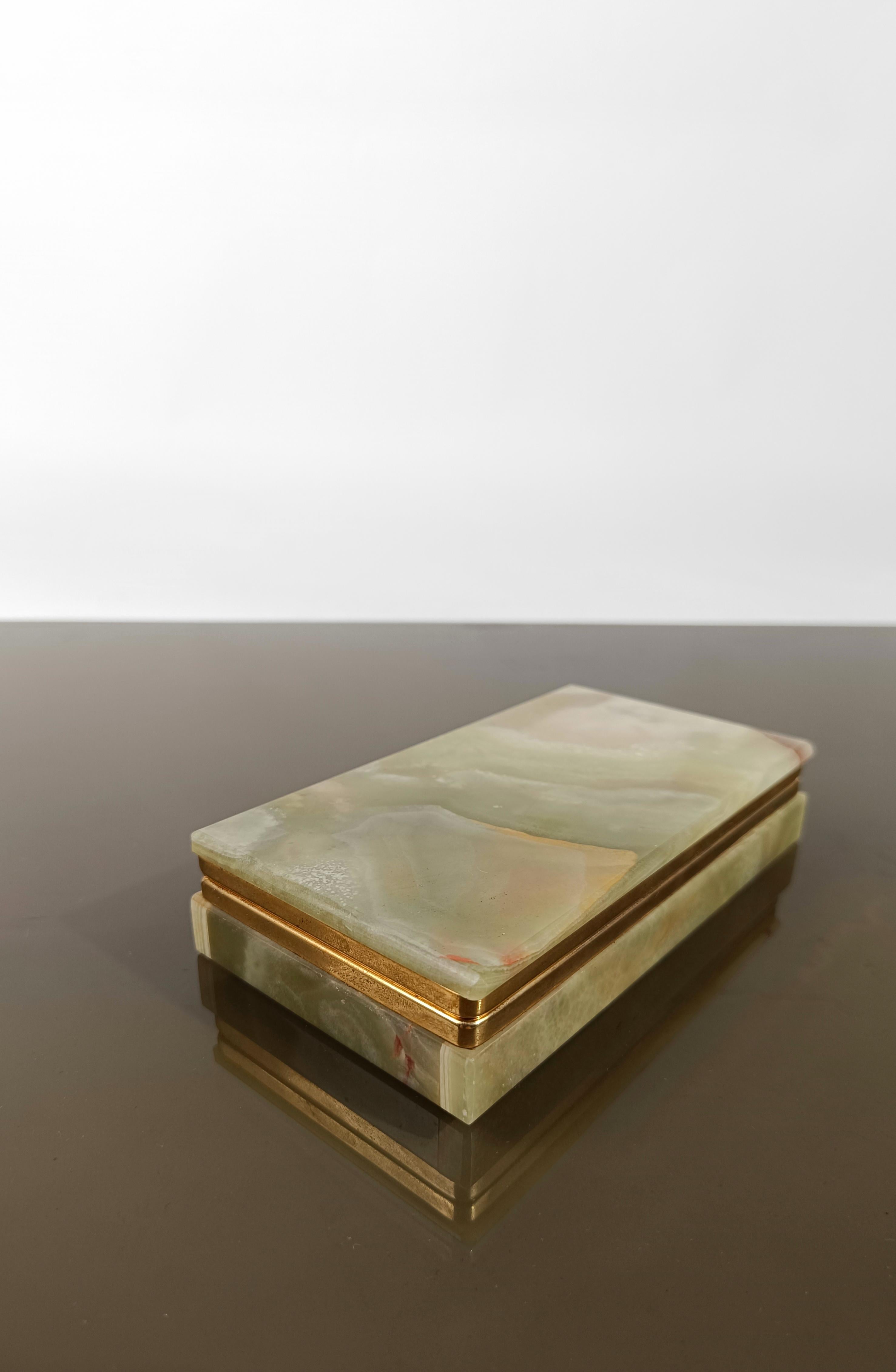 Italian Mid-20th Century Jade Green Onyx Marble Decorative Box, 1960's 7