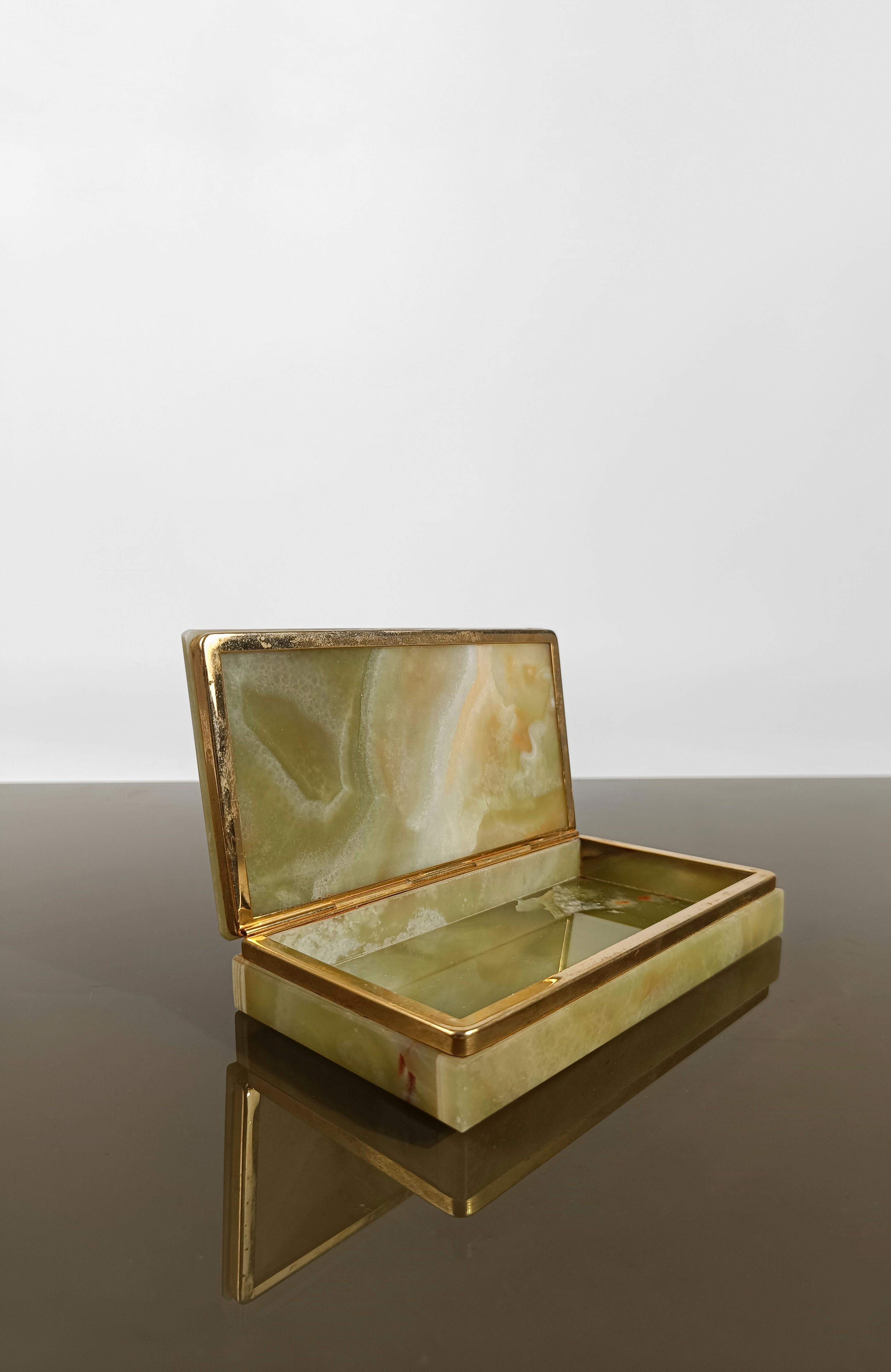 Italian Mid-20th Century Jade Green Onyx Marble Decorative Box, 1960's 8