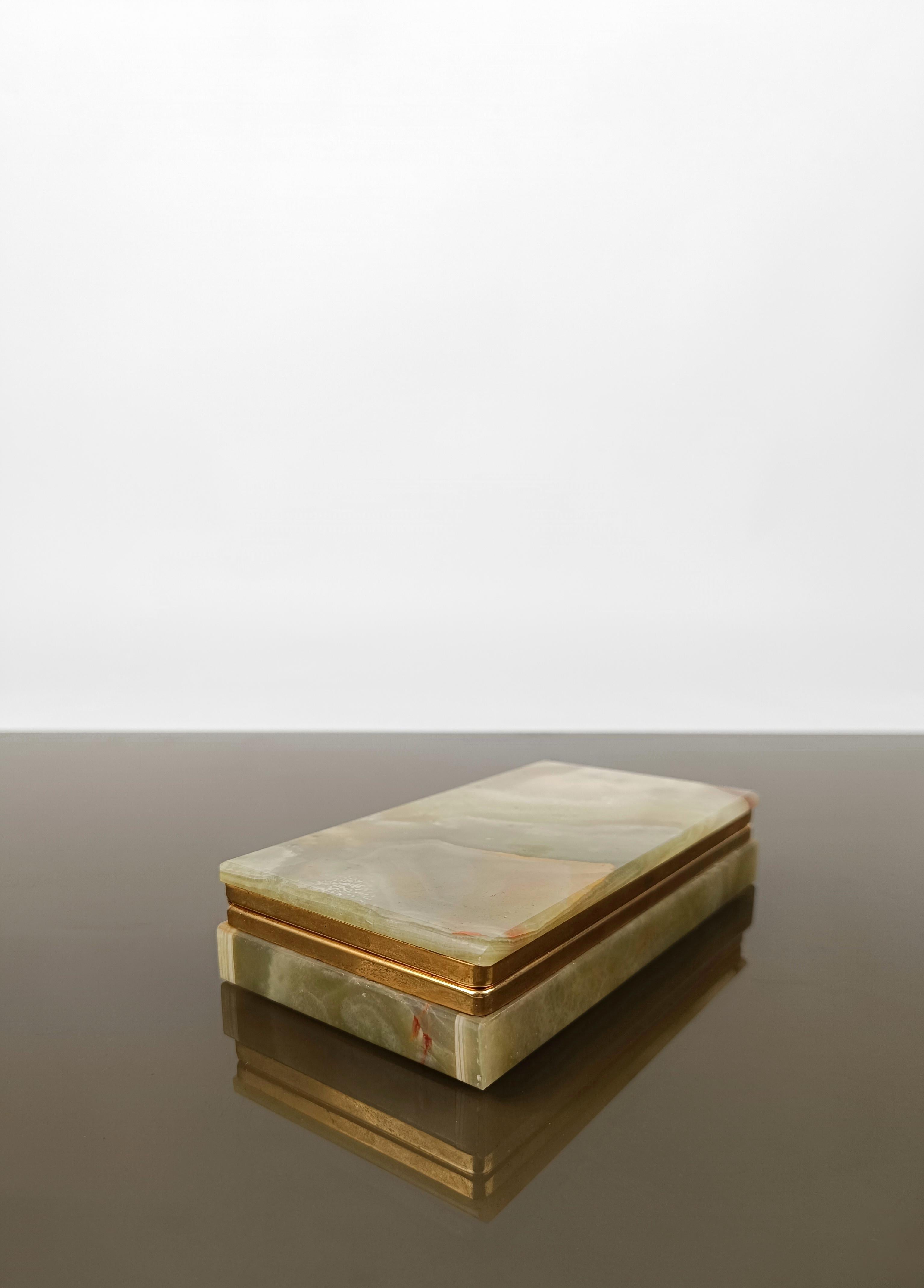 Italian Mid-20th Century Jade Green Onyx Marble Decorative Box, 1960's 9