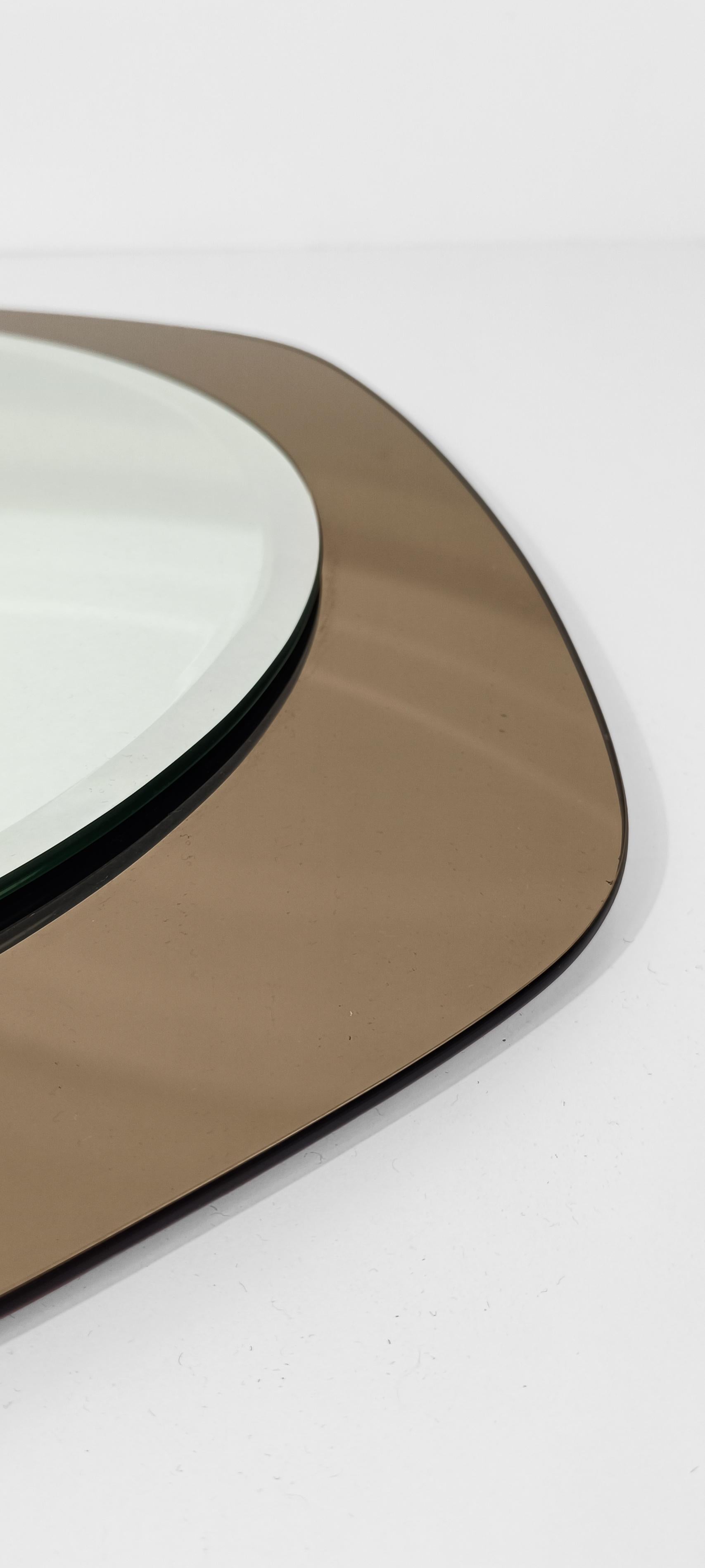 Miroir italien du milieu du 20e siècle avec cadre en verre bronzé dans le style de Veca en vente 1