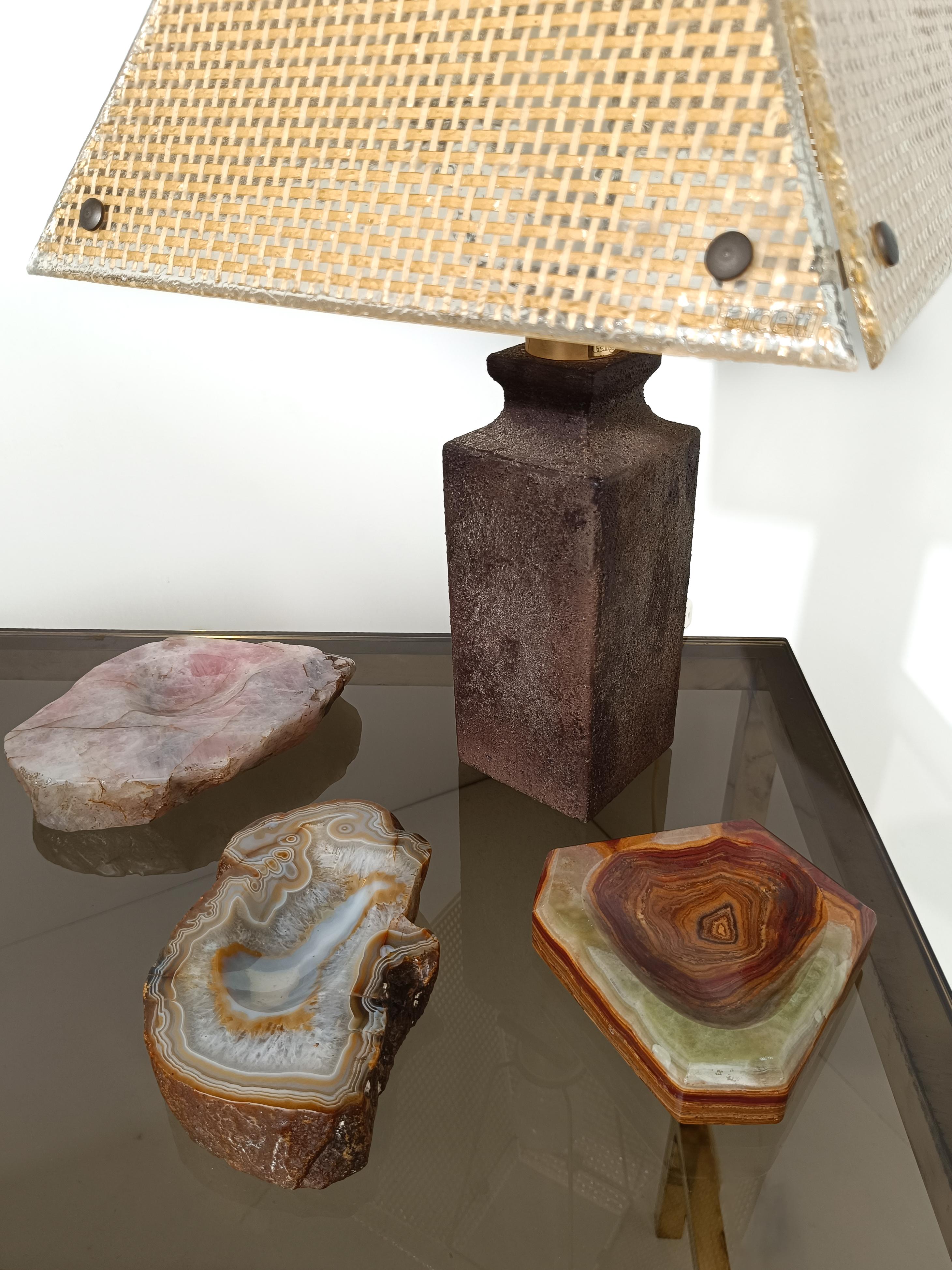 Italienischer moderner Aschenbecher/Ablageschale aus geschnitztem grünem Onyxmarmor aus der Mitte des 20. Jahrhunderts (Moderne der Mitte des Jahrhunderts) im Angebot