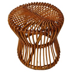 Sgabello o tavolino italiano della metà del XX secolo in canna, rattan e vimini