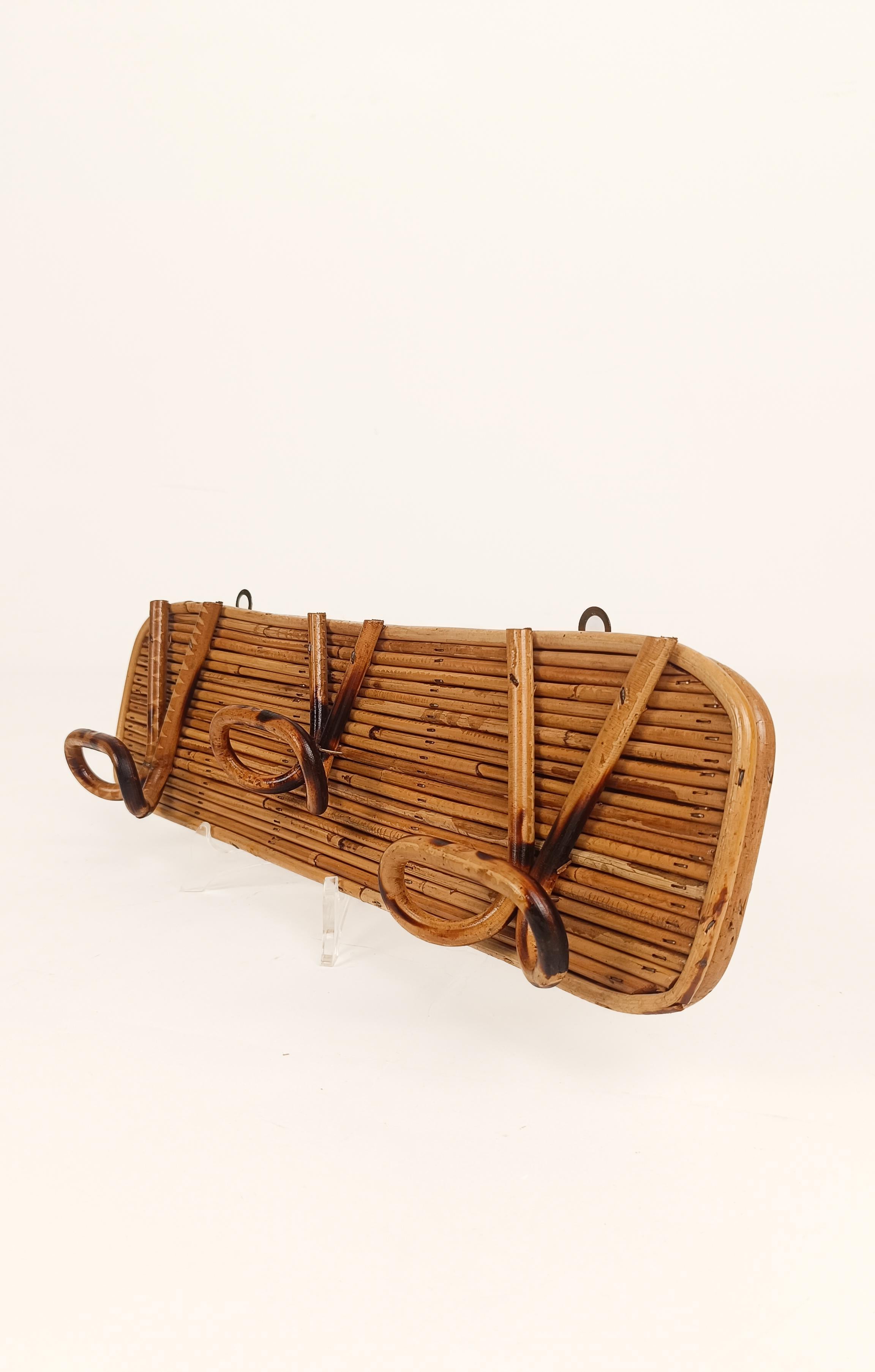 Italian Mid 20th Century Wall Coat Hanger in Cane & Rattan, Vivai del Sud style For Sale 6