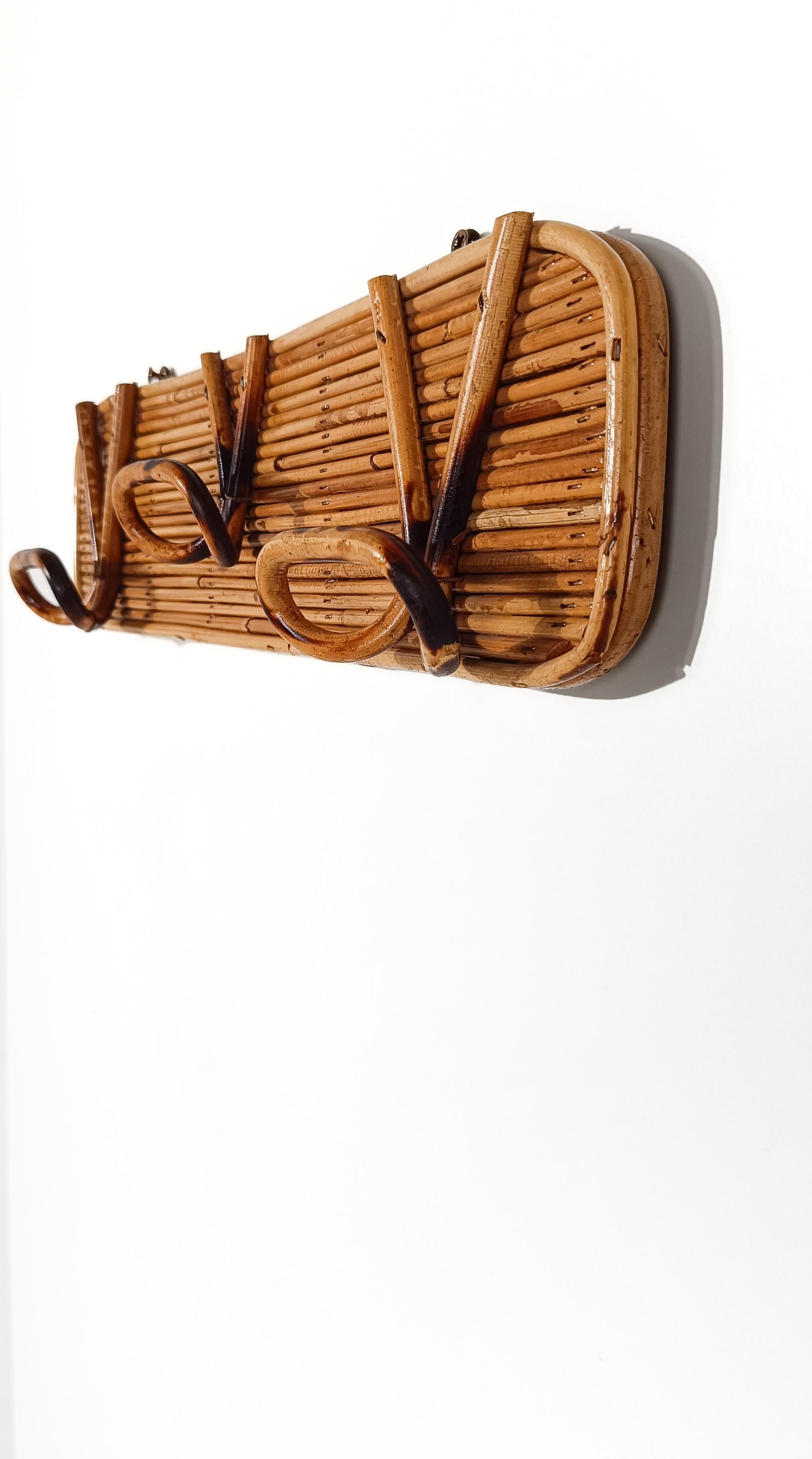 Italian Mid 20th Century Wall Coat Hanger in Cane & Rattan, Vivai del Sud style For Sale 4