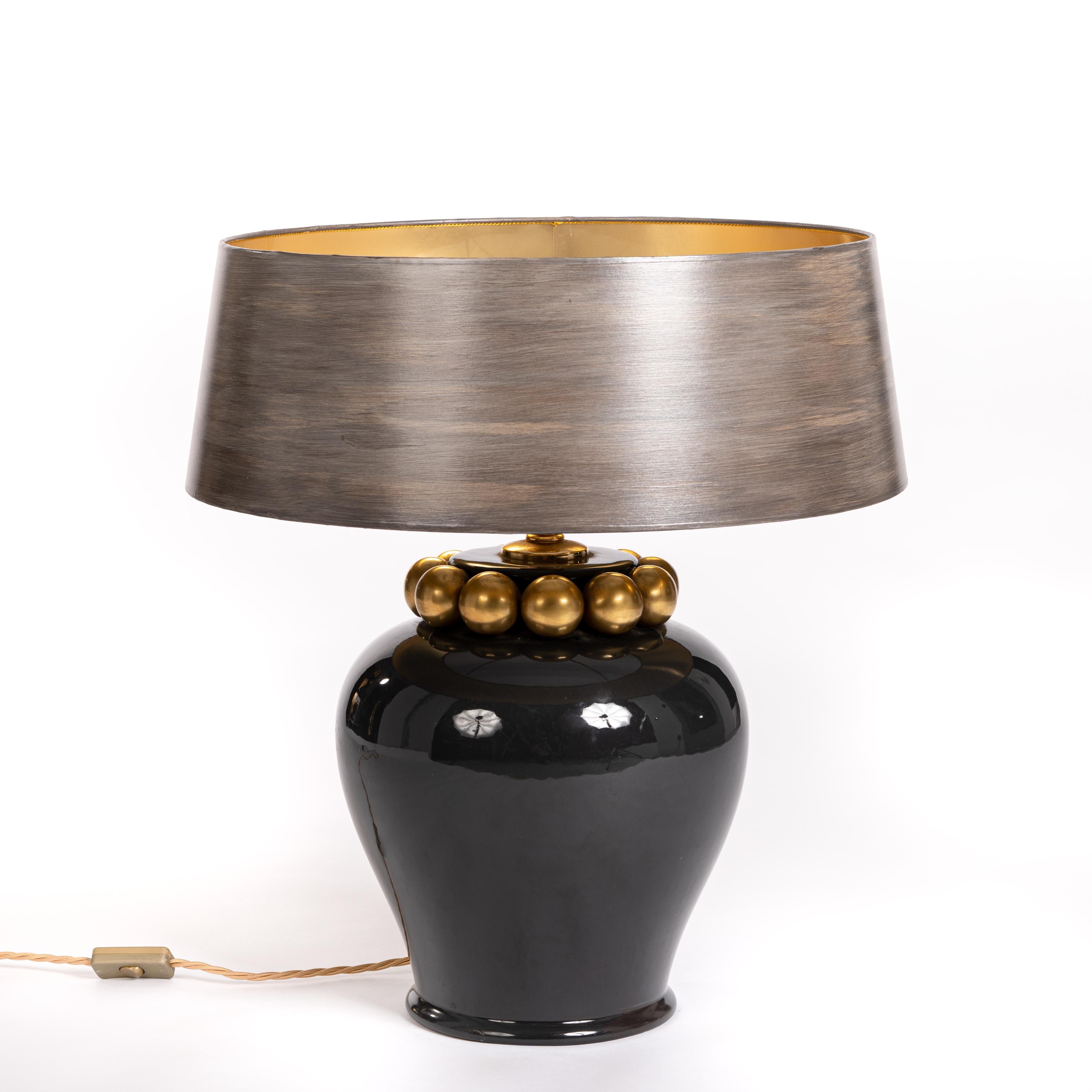 Mid-Century Modern Italian Mid-Cemtury Ceramic Table Lamp in Grey-Gold from the 1950s For Sale